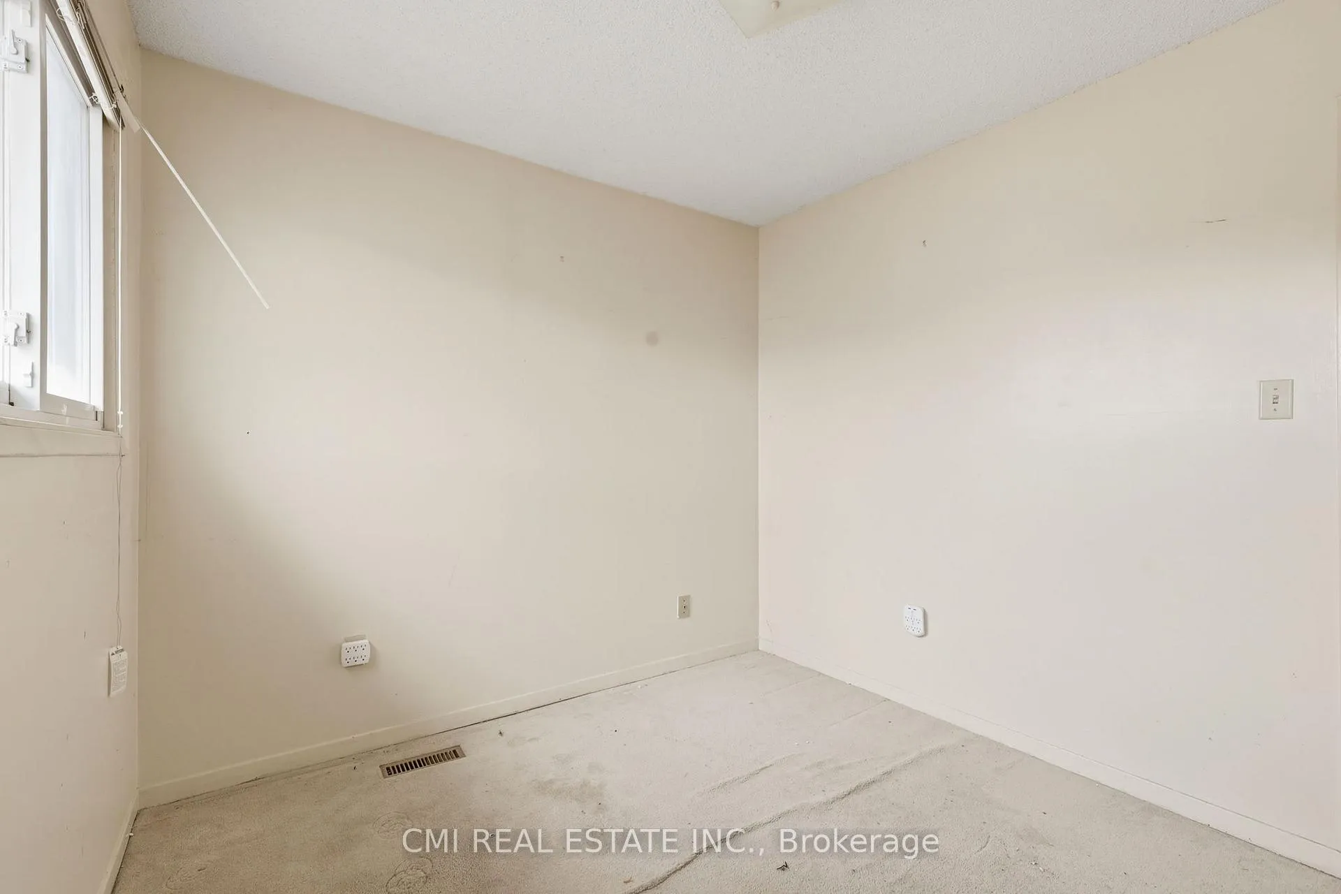 Photo 17 of 2275 Chapman Court, Pickering, Brock Ridge — HOMEH