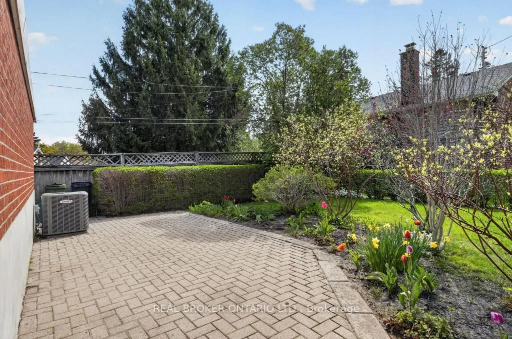 Photo 43 of 44 Mitre Place, Etobicoke, Kingsview Village-The Westway — HOMEH
