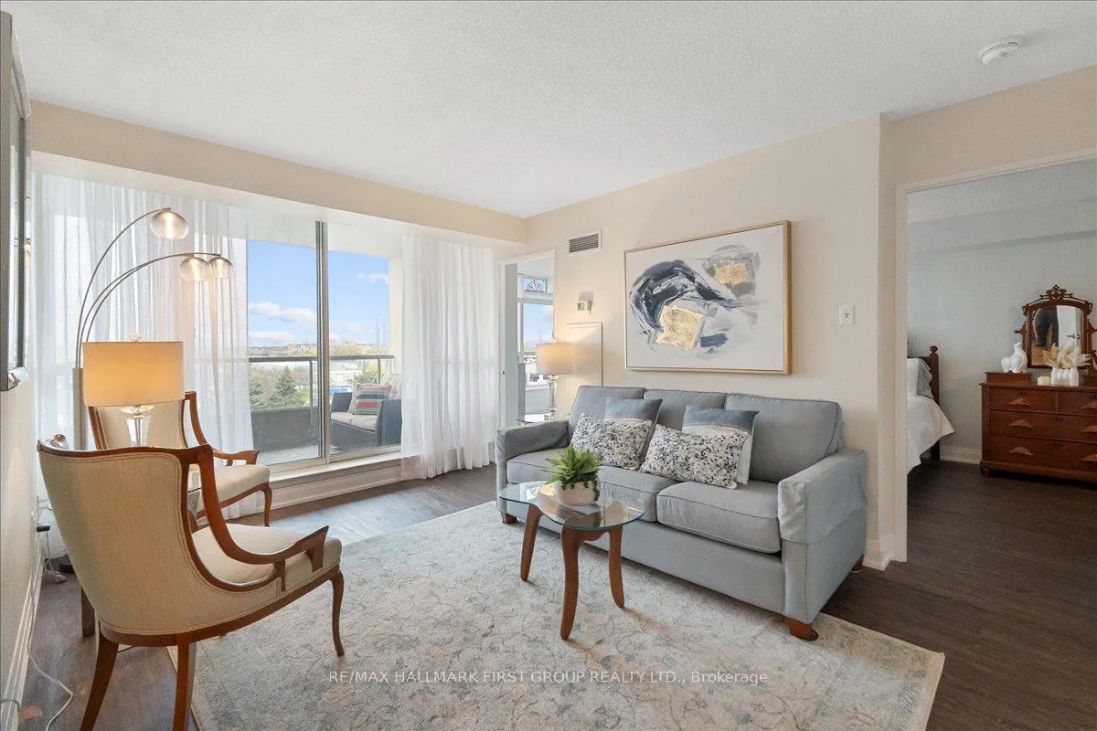 Photo 10 of Unit 630, 1880 Valley Farm Road, Pickering, Town Centre — HOMEH
