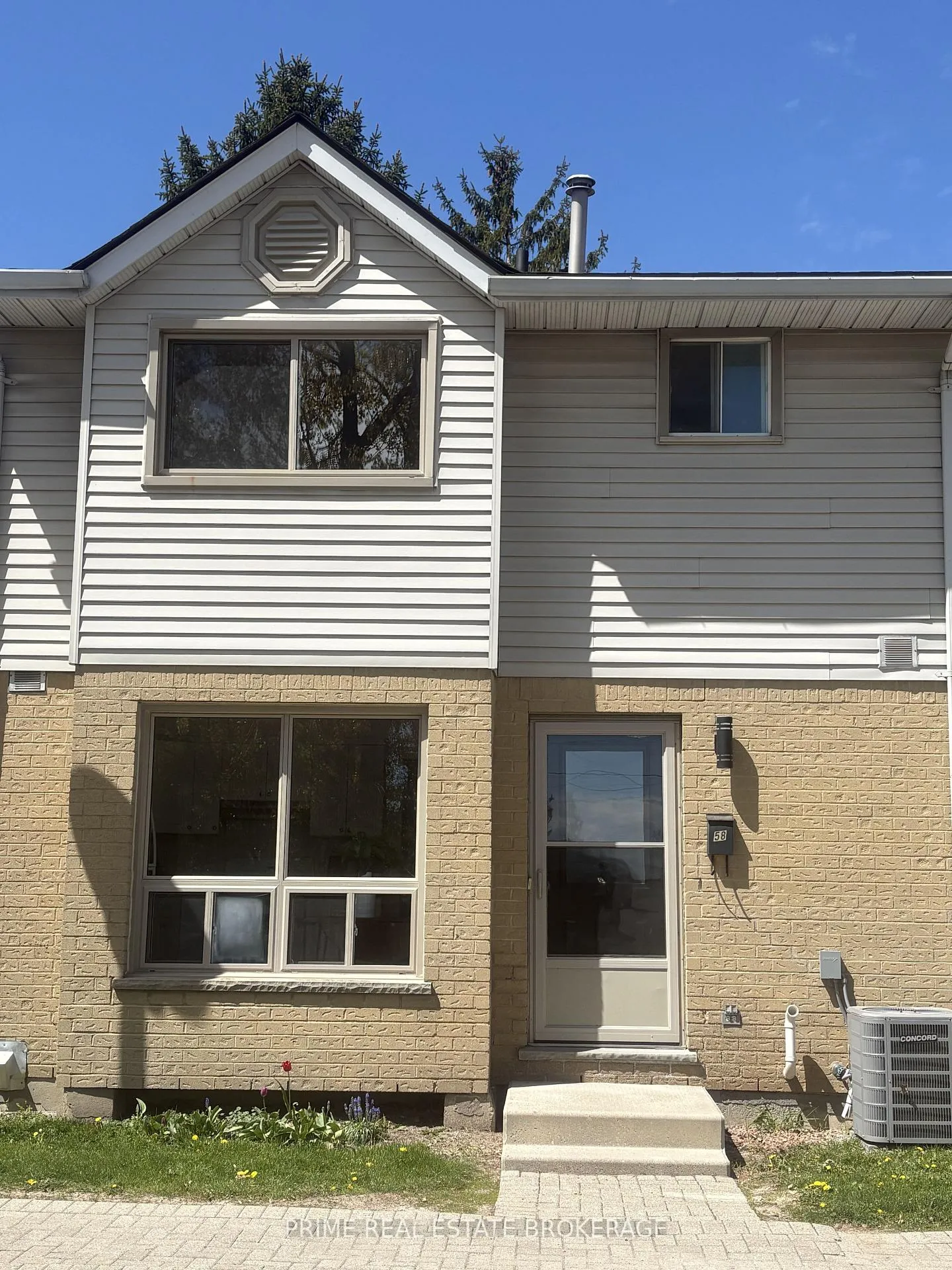 Photo of Unit 58, 35 Waterman Avenue