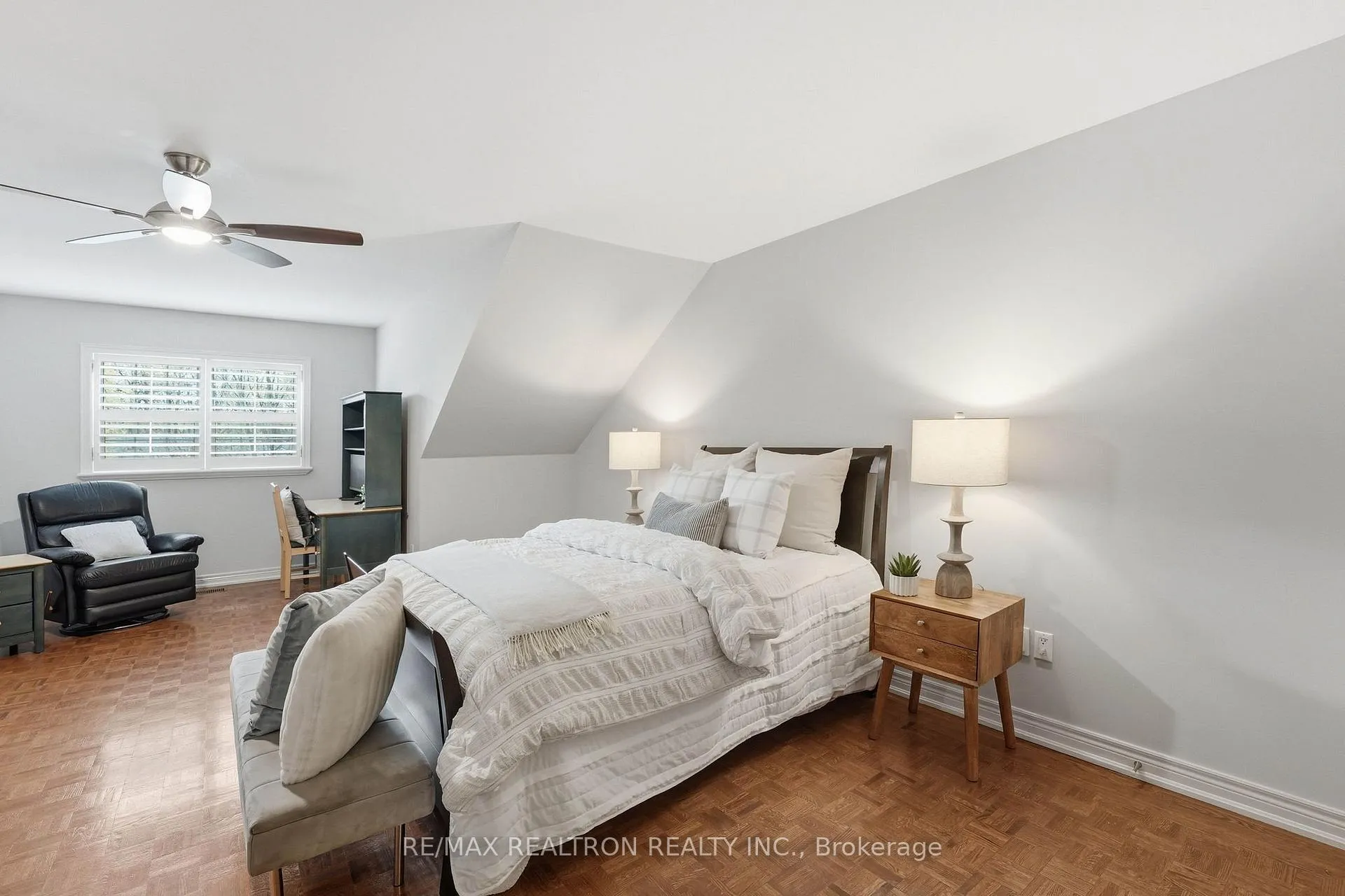 Photo 28 of 4 Lenarthur Court, Aurora, Hills of St Andrew — HOMEH