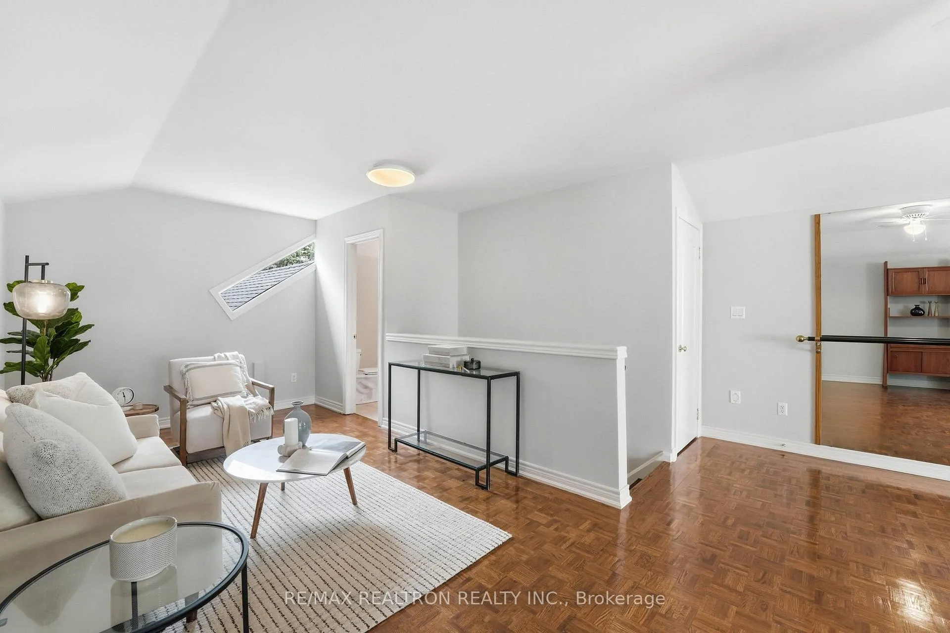 Photo 32 of 4 Lenarthur Court, Aurora, Hills of St Andrew — HOMEH