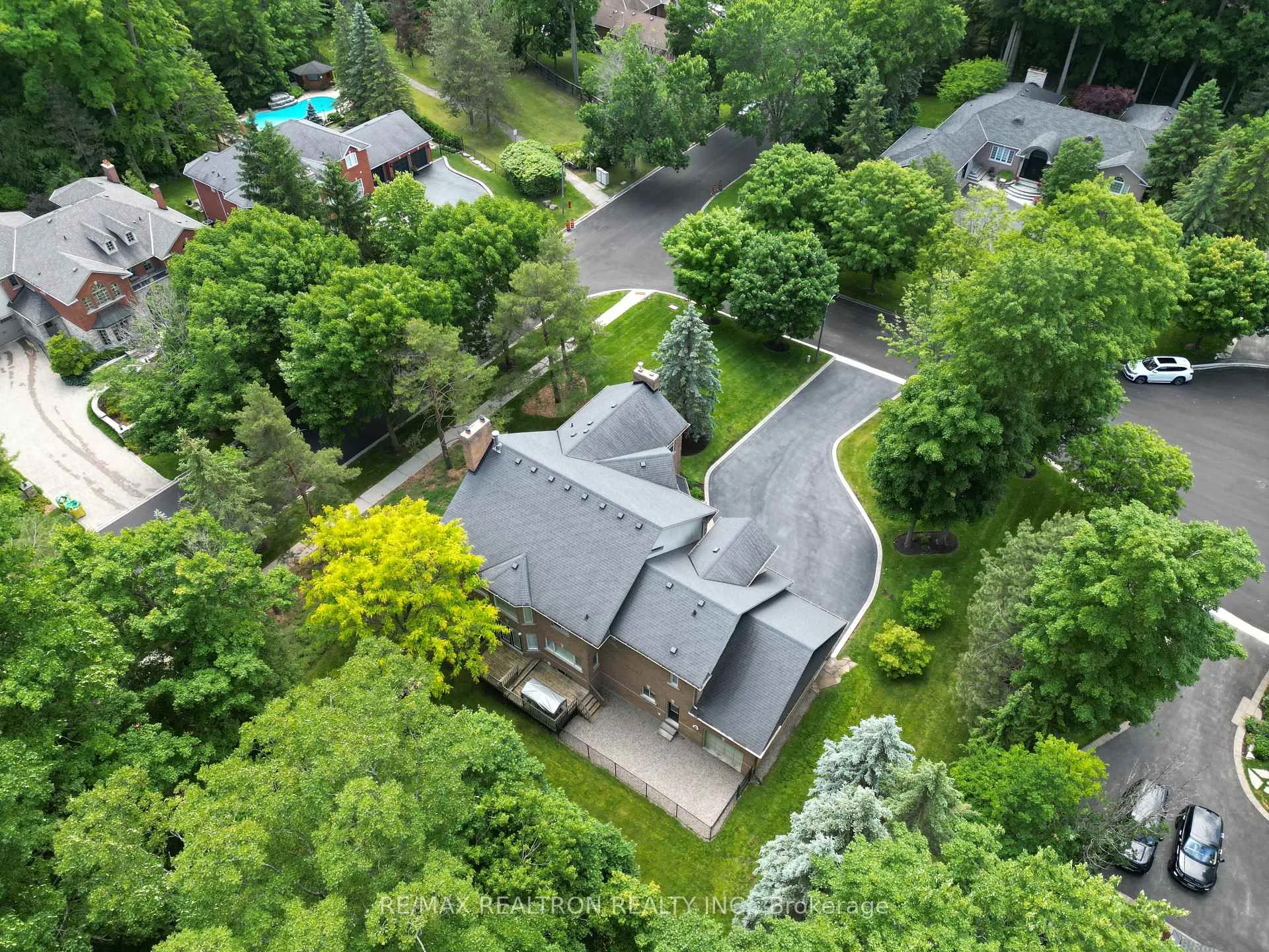 Photo 44 of 4 Lenarthur Court, Aurora, Hills of St Andrew — HOMEH