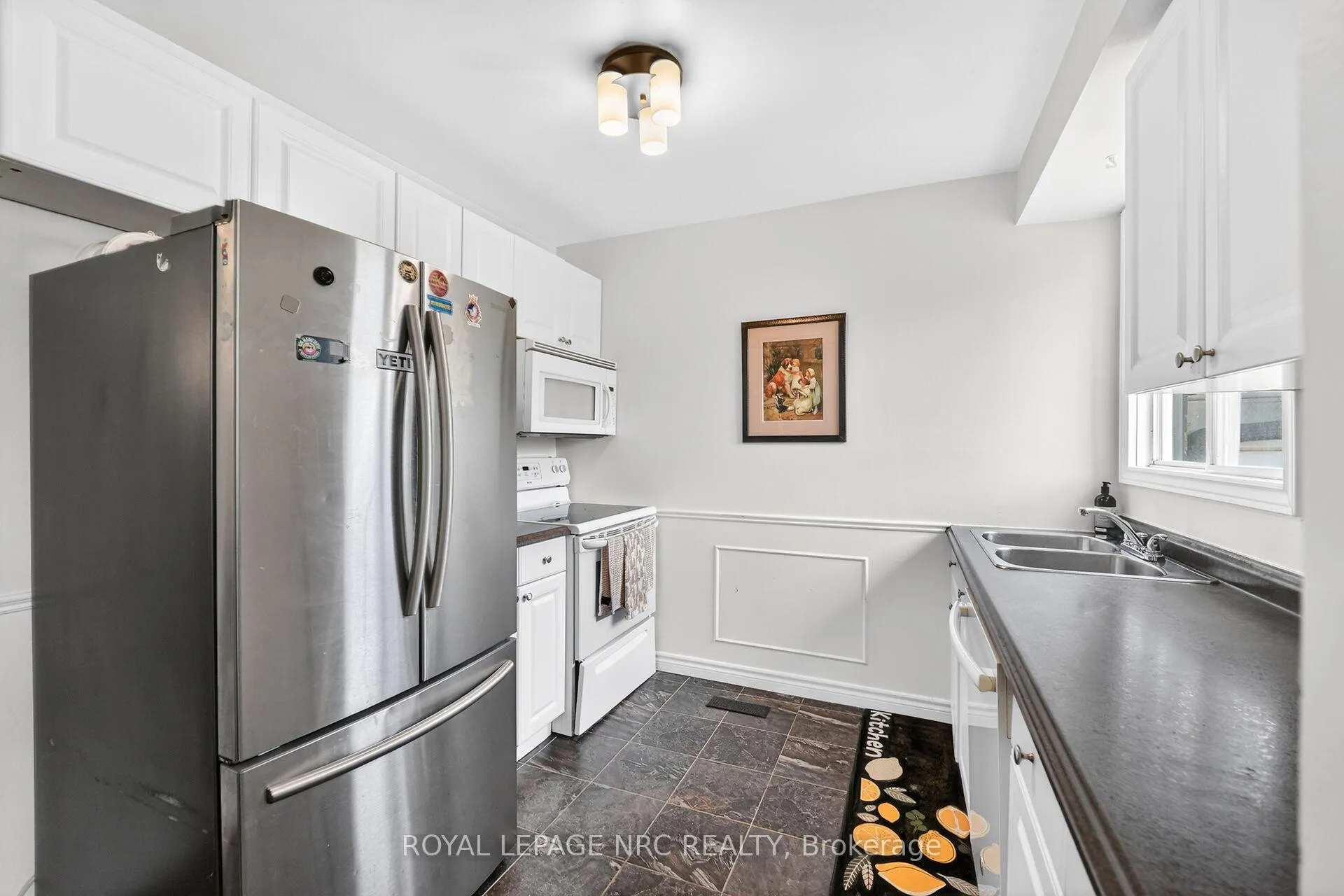 Photo 15 of 53 Larraine Avenue, Hamilton, Dundas — HOMEH