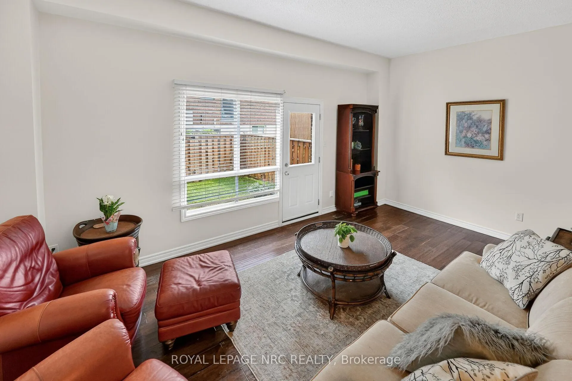 Photo 18 of 53 Larraine Avenue, Hamilton, Dundas — HOMEH