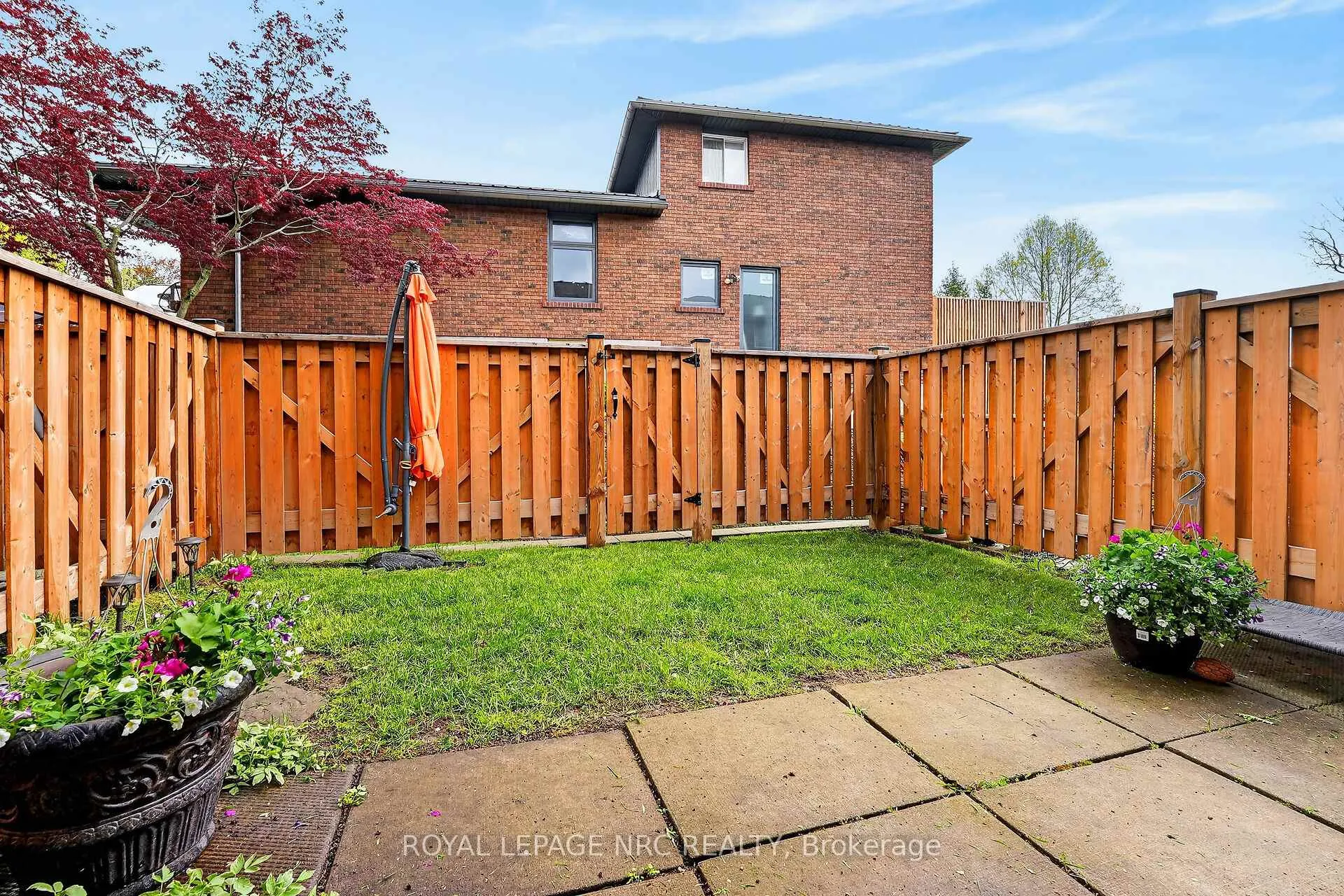 Photo 34 of 53 Larraine Avenue, Hamilton, Dundas — HOMEH
