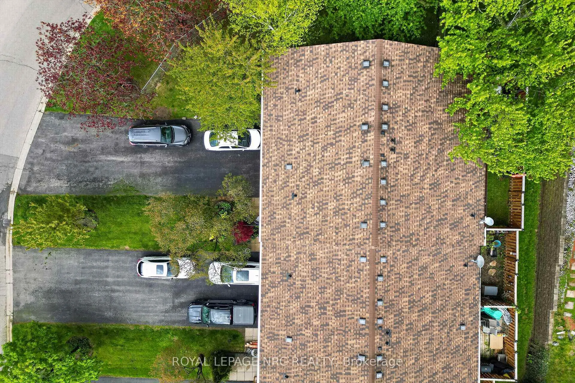 Photo 48 of 53 Larraine Avenue, Hamilton, Dundas — HOMEH