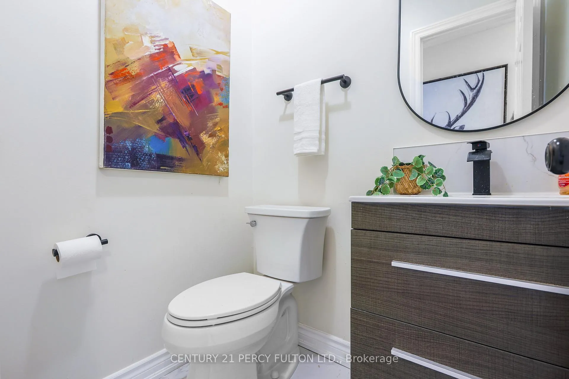 Photo 22 of 161 Sophia Road, Markham, Middlefield — HOMEH