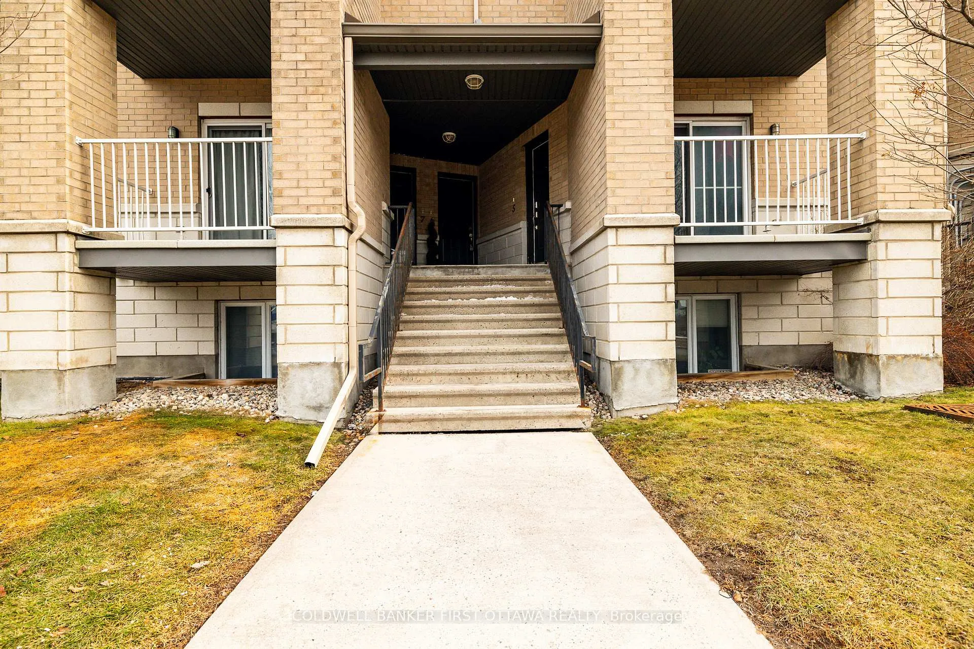 Photo 2 of Unit 6, 1210 Mcwatters Road, Ottawa, Queensway Terrace South/Ridgeview — HOMEH