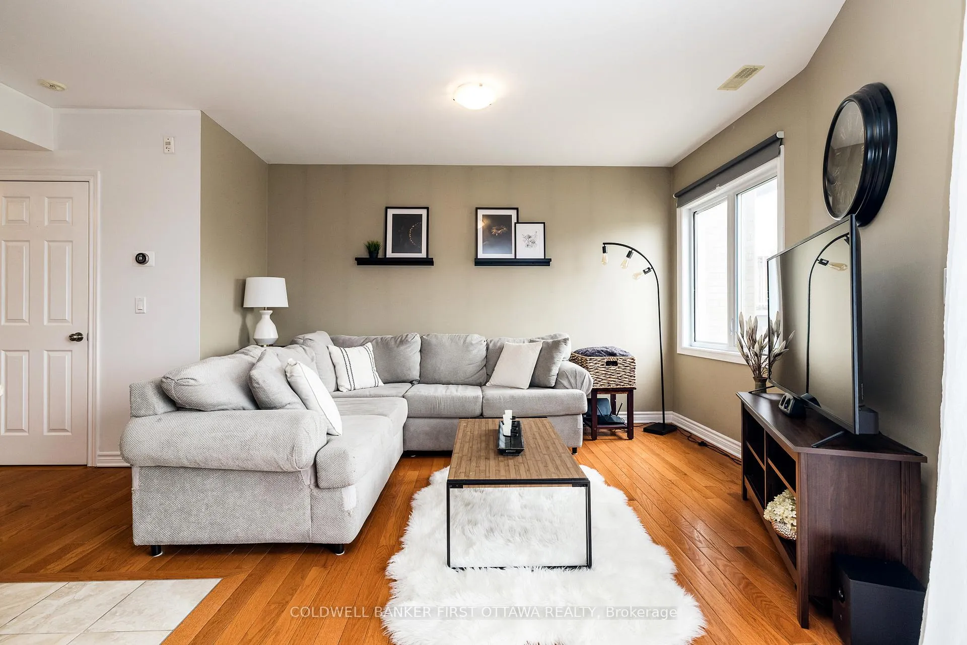 Photo 5 of Unit 6, 1210 Mcwatters Road, Ottawa, Queensway Terrace South/Ridgeview — HOMEH