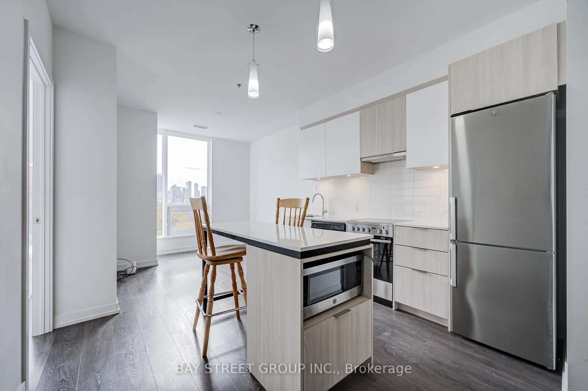 Photo 10 of Unit 612, 203 College Street, Toronto, Kensington-Chinatown — HOMEH