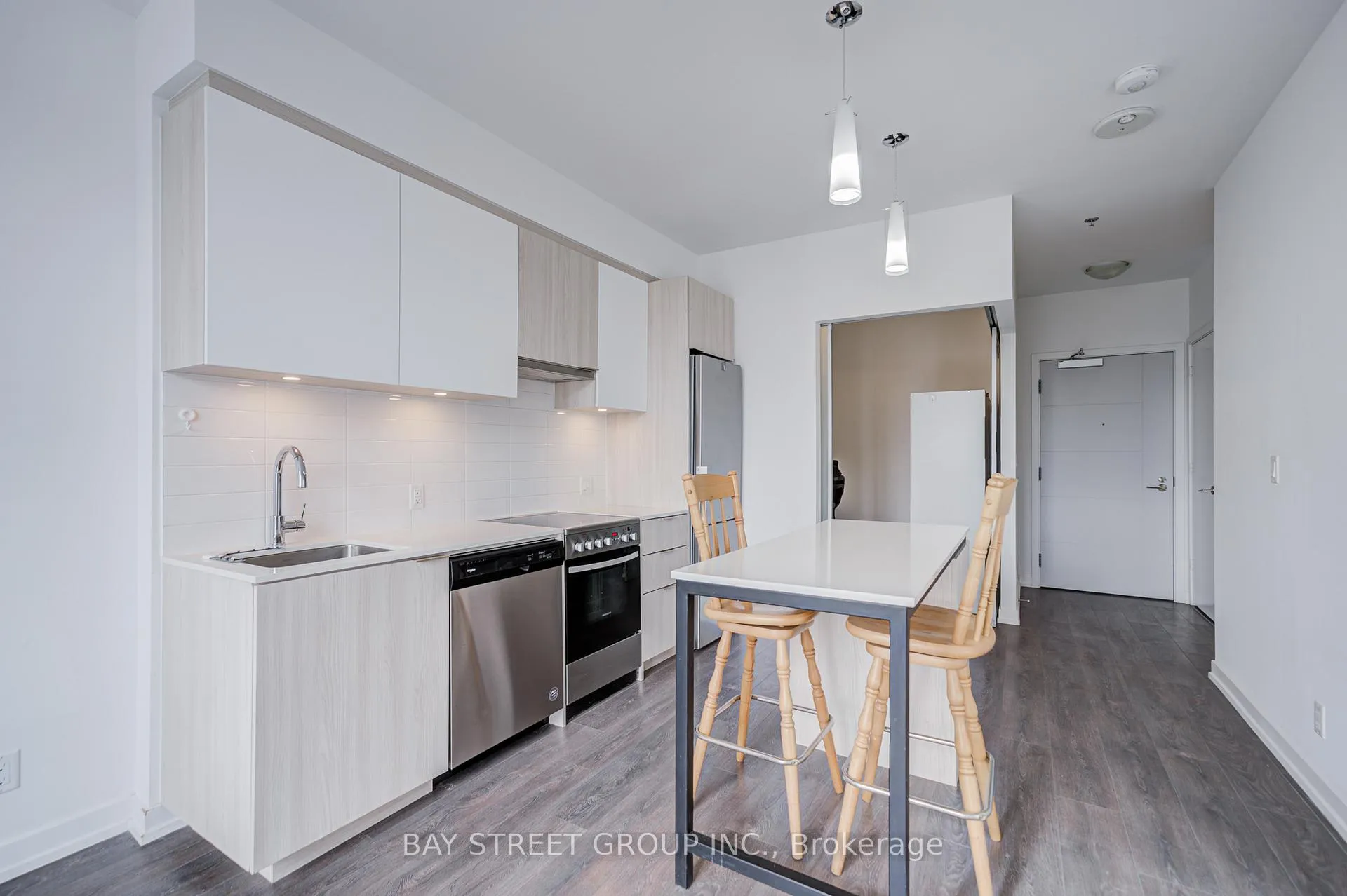 Photo 11 of Unit 612, 203 College Street, Toronto, Kensington-Chinatown — HOMEH