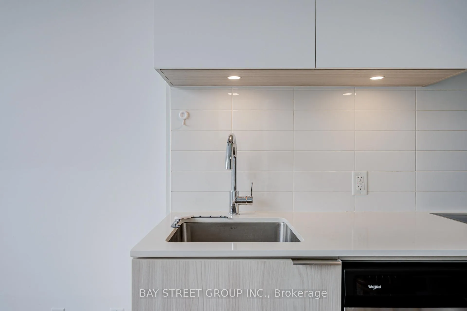 Photo 15 of Unit 612, 203 College Street, Toronto, Kensington-Chinatown — HOMEH