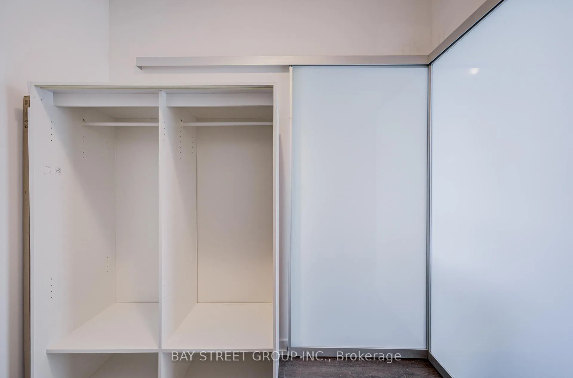 Photo 23 of Unit 612, 203 College Street, Toronto, Kensington-Chinatown — HOMEH