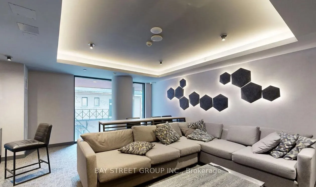 Photo 38 of Unit 612, 203 College Street, Toronto, Kensington-Chinatown — HOMEH