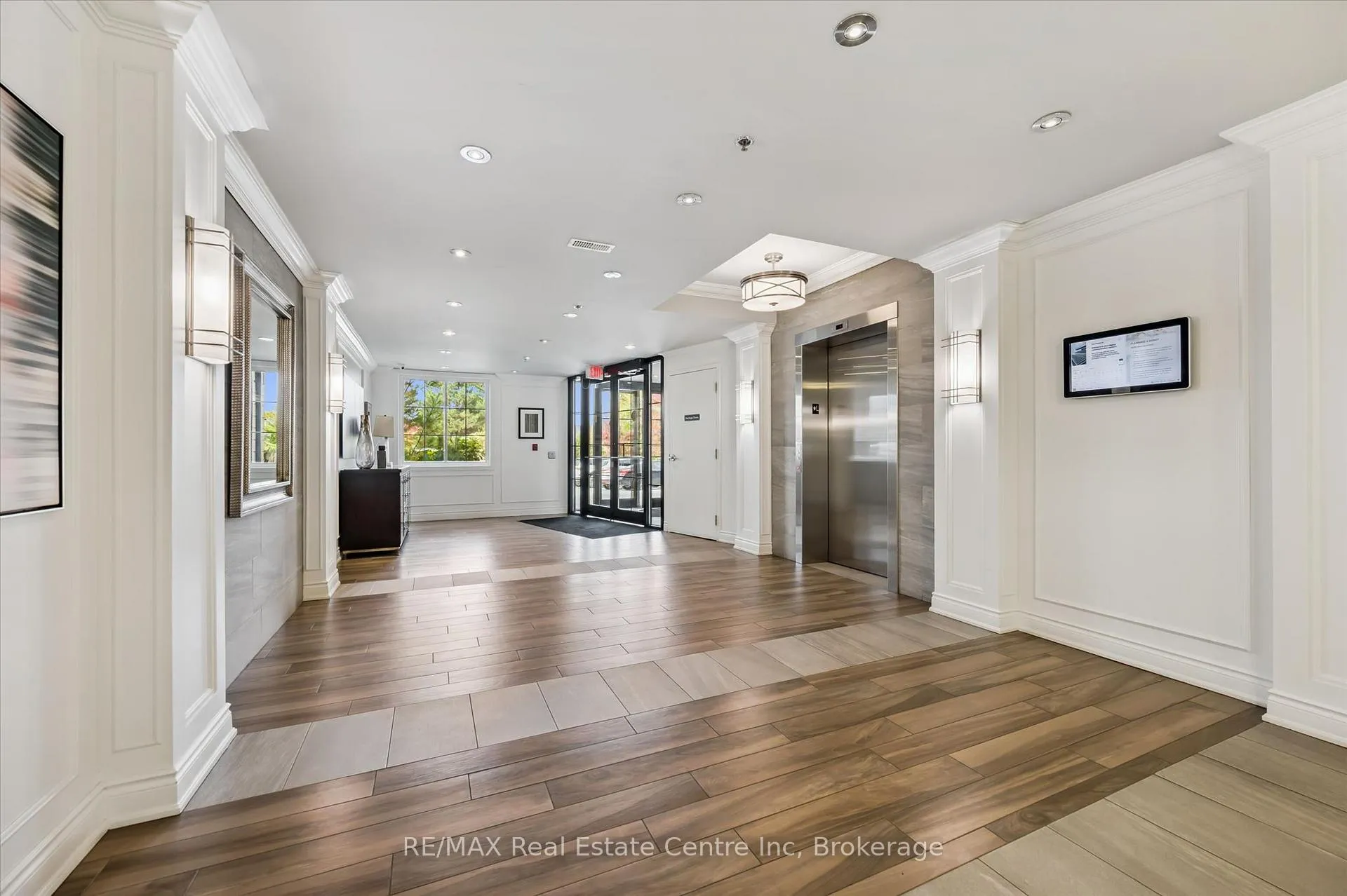 Photo 4 of Unit 109, 1440 Gordon Street, Guelph, Pineridge/Westminster Woods — HOMEH