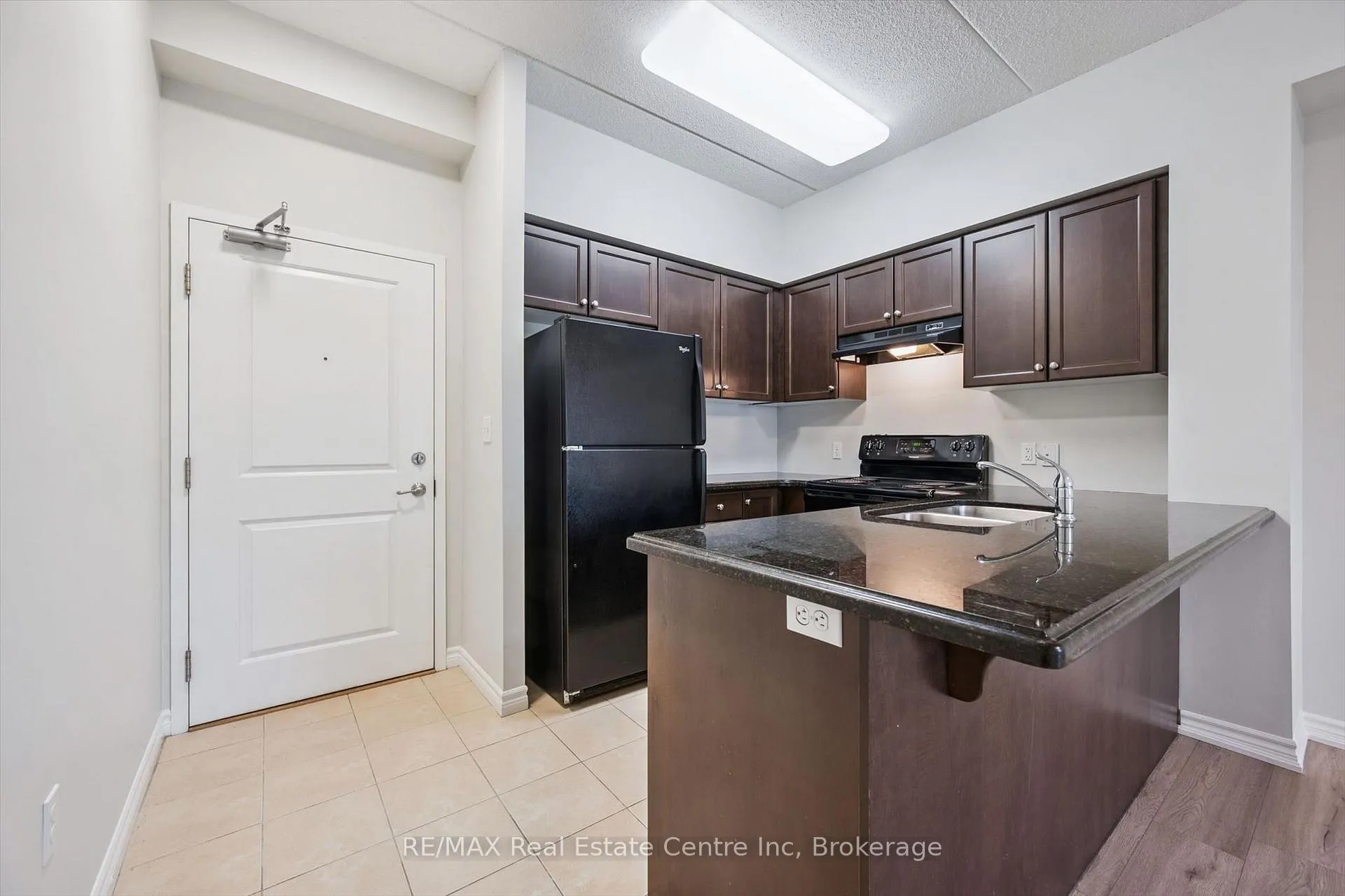 Photo 5 of Unit 109, 1440 Gordon Street, Guelph, Pineridge/Westminster Woods — HOMEH