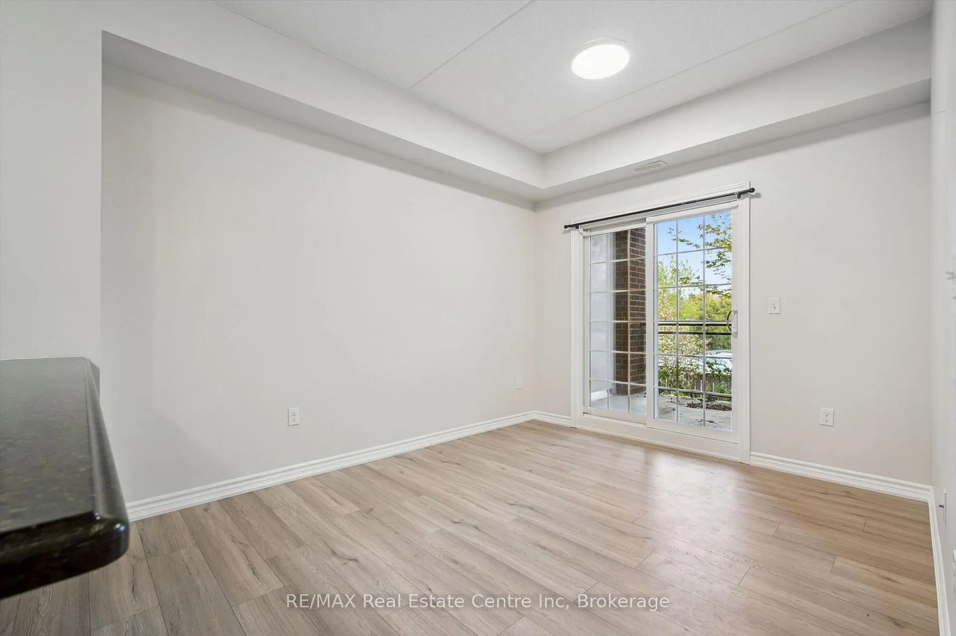 Photo 10 of Unit 109, 1440 Gordon Street, Guelph, Pineridge/Westminster Woods — HOMEH