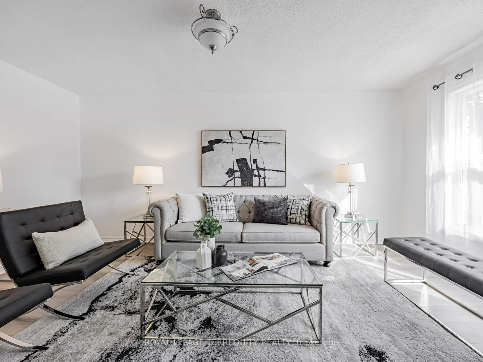 Photo 3 of 1858 Shadybrook Drive, Pickering, Amberlea — HOMEH