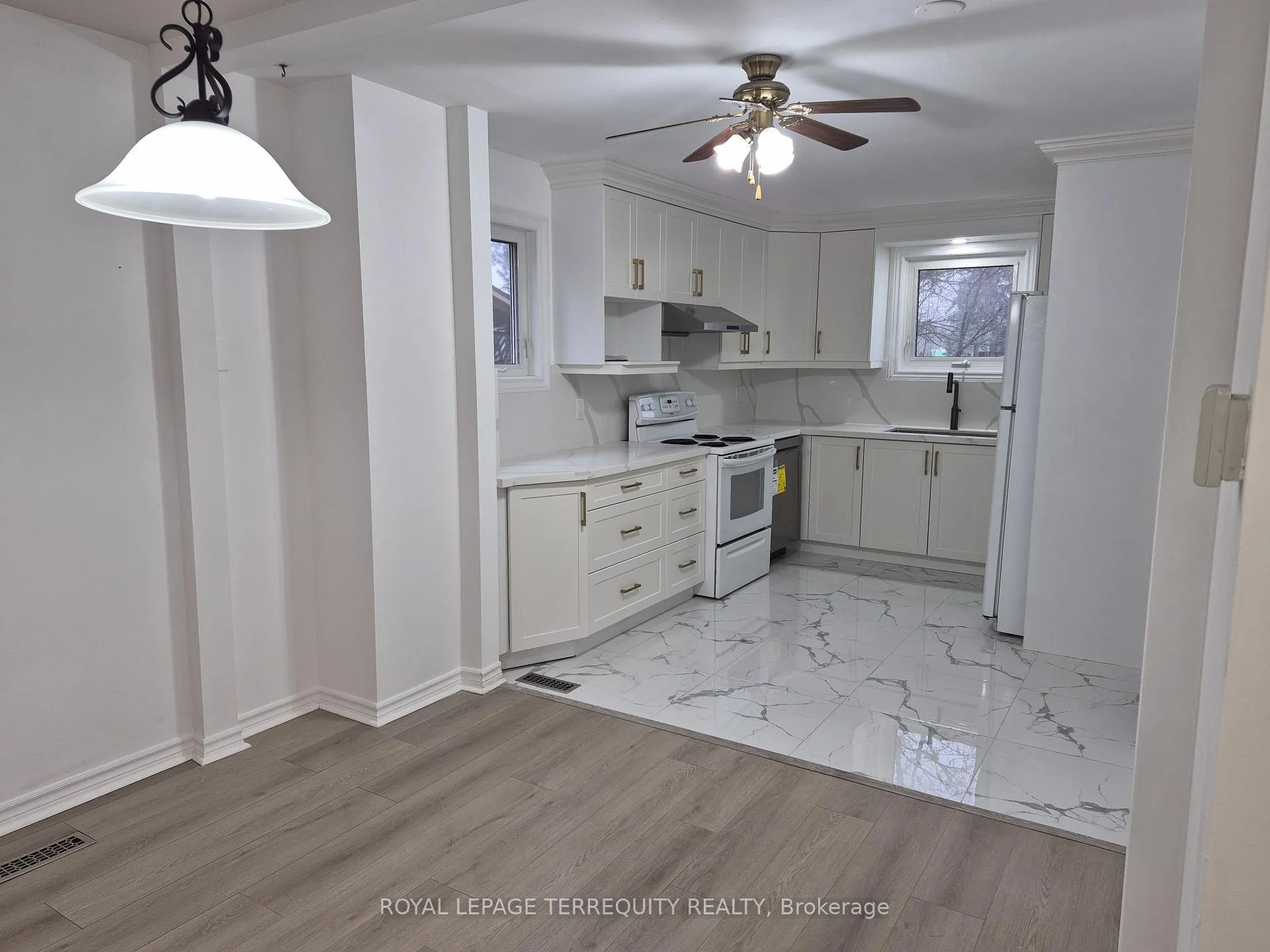 Photo 6 of 1858 Shadybrook Drive, Pickering, Amberlea — HOMEH