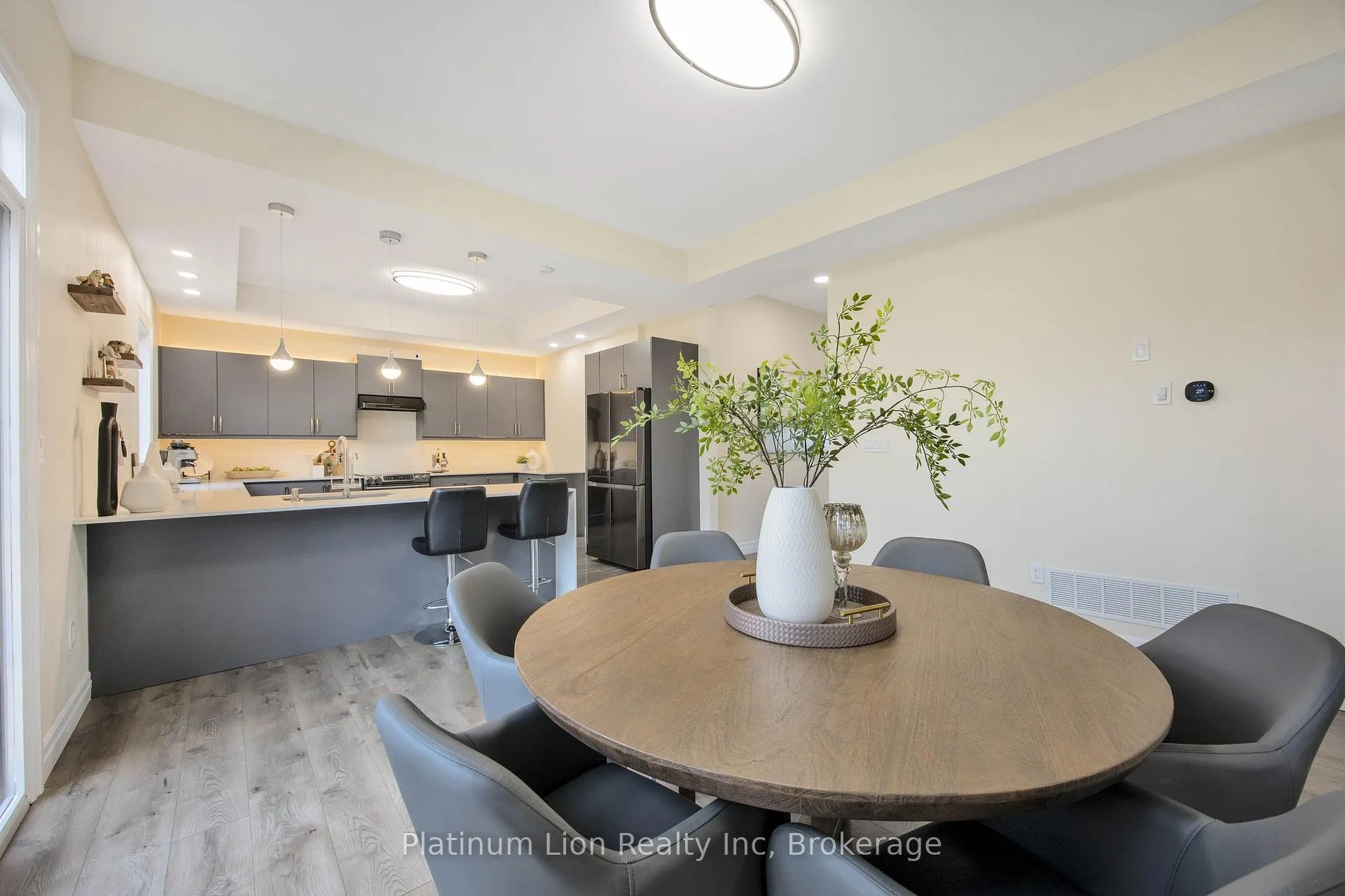 Photo 14 of 6 Dorothys Drive, Oro-Medonte, Rural Oro-Medonte — HOMEH