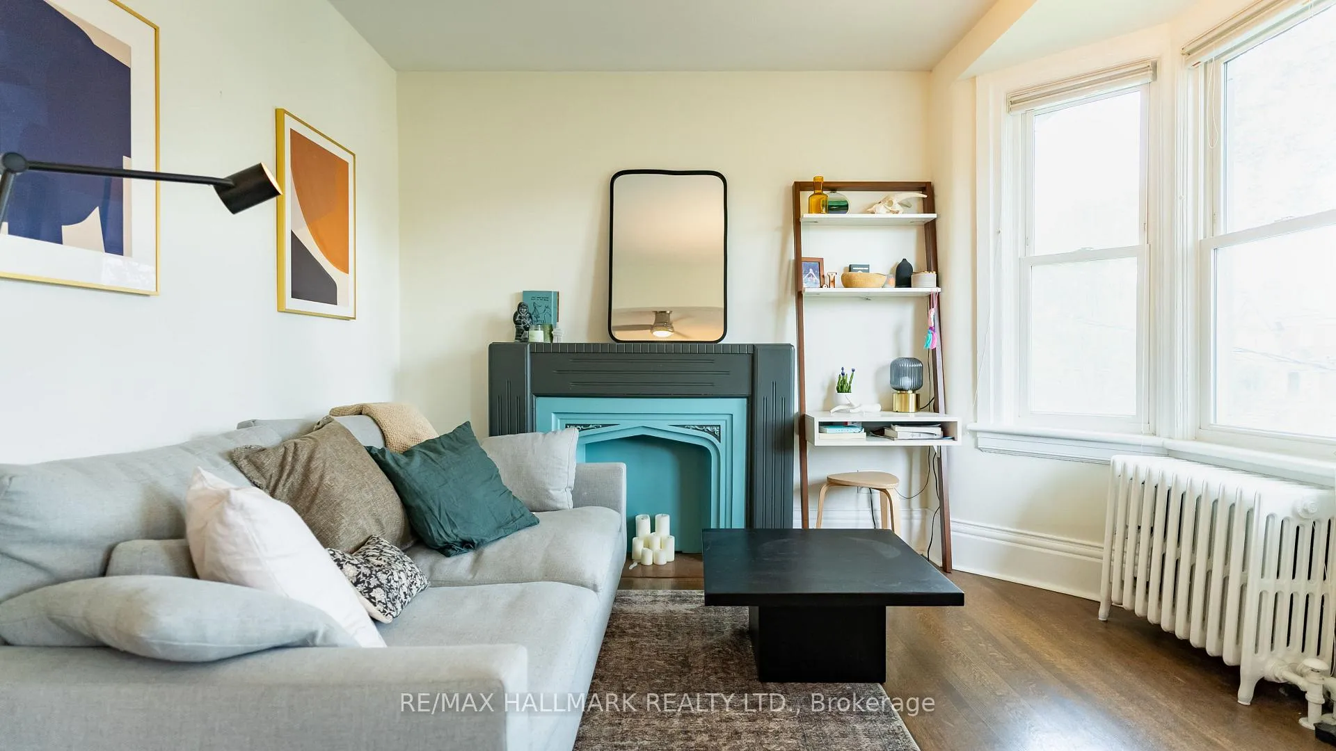 Photo 2 of Unit Upper, 218 Rusholme Road, Toronto, Dufferin Grove — HOMEH
