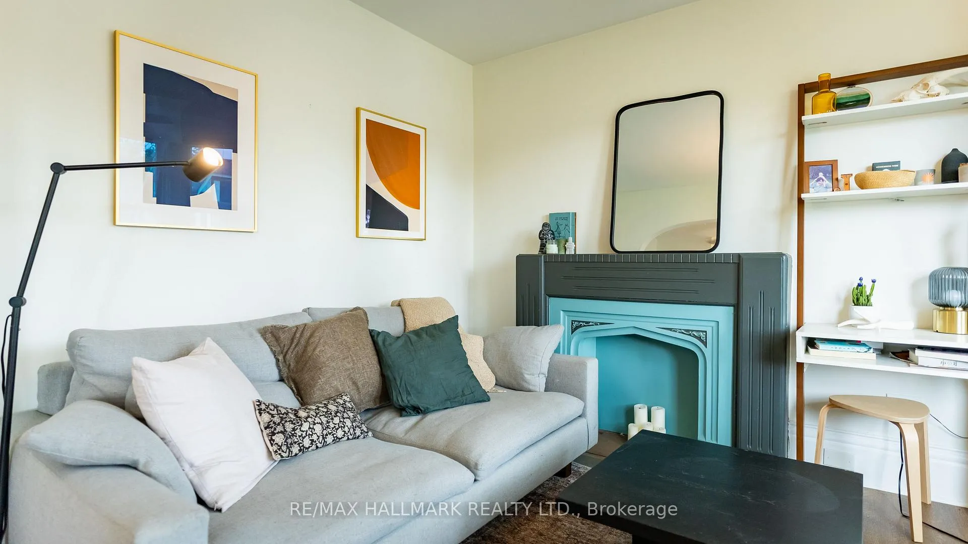 Photo 3 of Unit Upper, 218 Rusholme Road, Toronto, Dufferin Grove — HOMEH