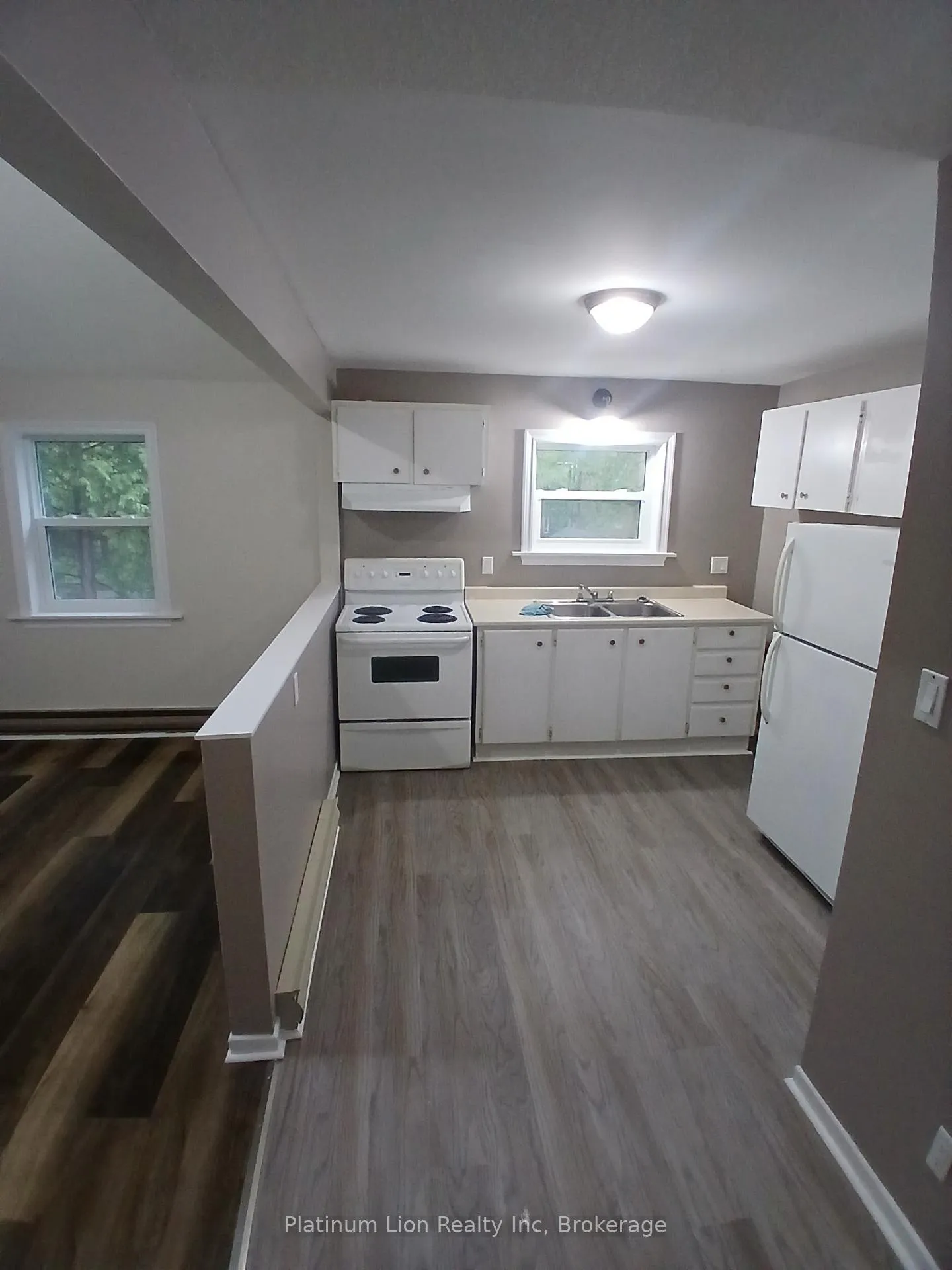 Photo 4 of 29 Rodman Street, St. Catharines, Downtown — HOMEH