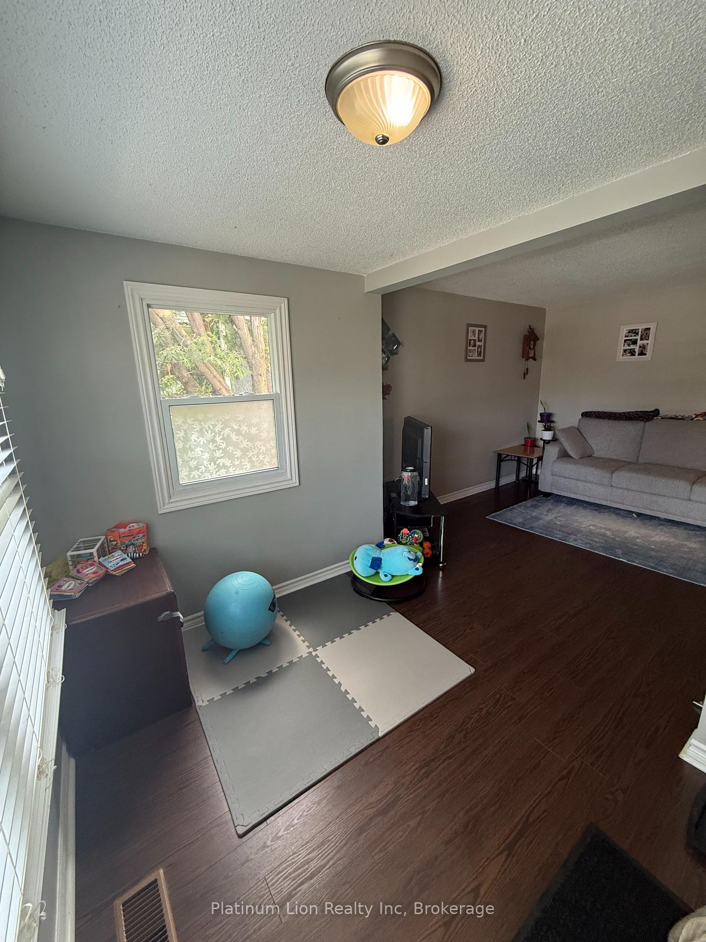 Photo 16 of 29 Rodman Street, St. Catharines, Downtown — HOMEH
