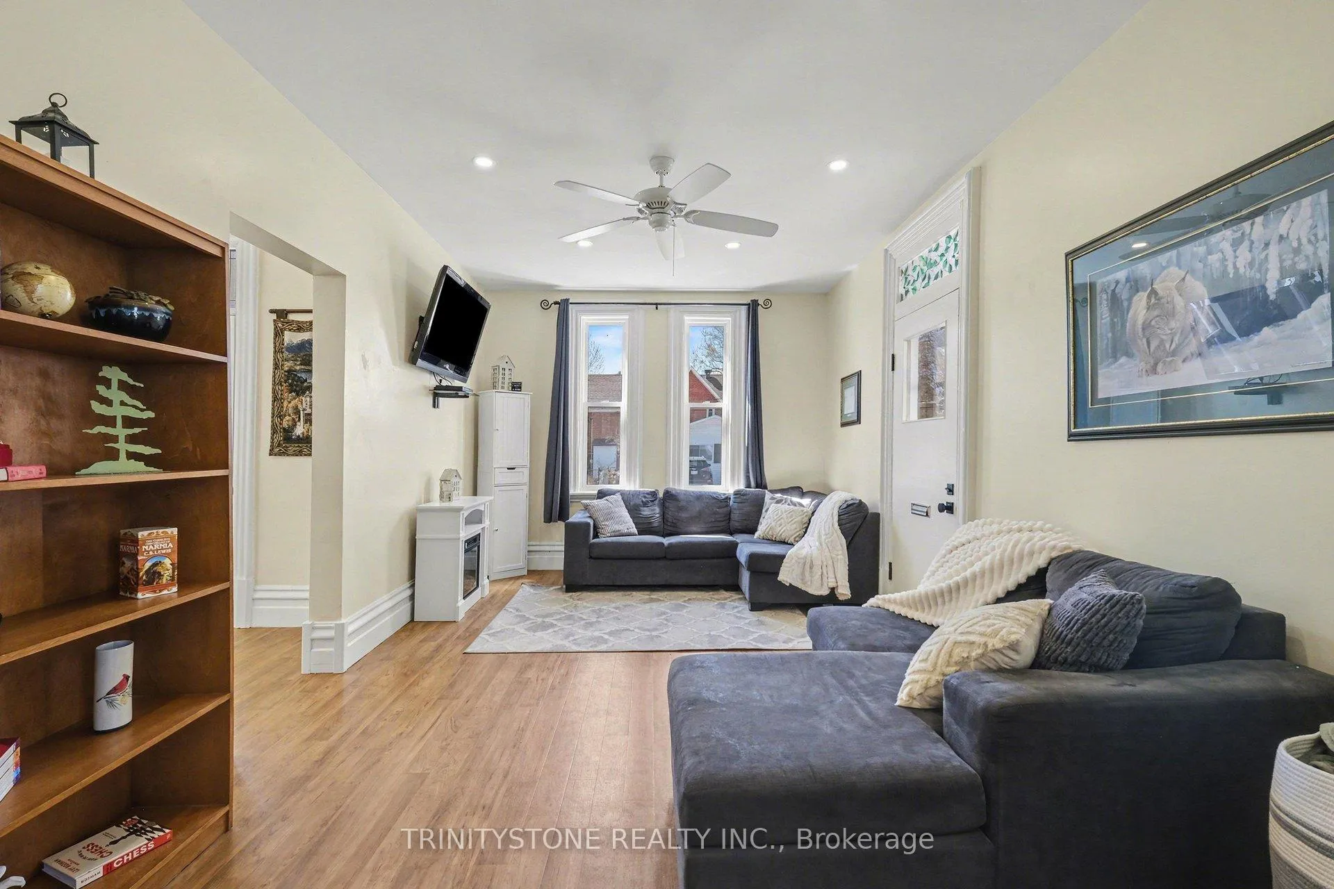 Photo 9 of 321 Albert Street, Arnprior — HOMEH