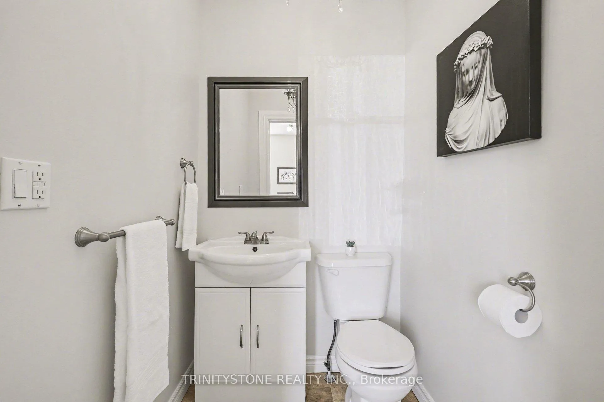 Photo 13 of 321 Albert Street, Arnprior — HOMEH