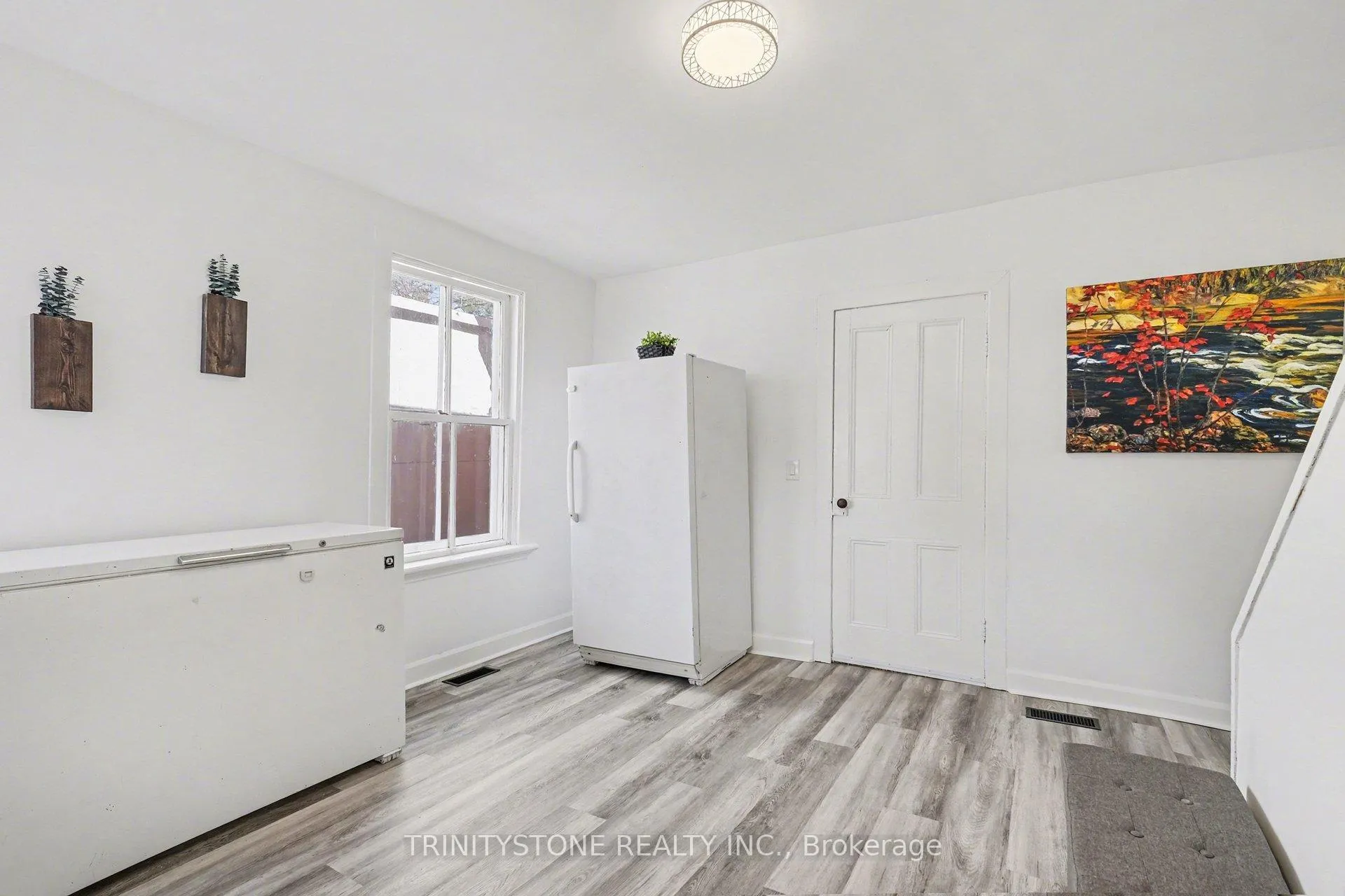Photo 14 of 321 Albert Street, Arnprior — HOMEH