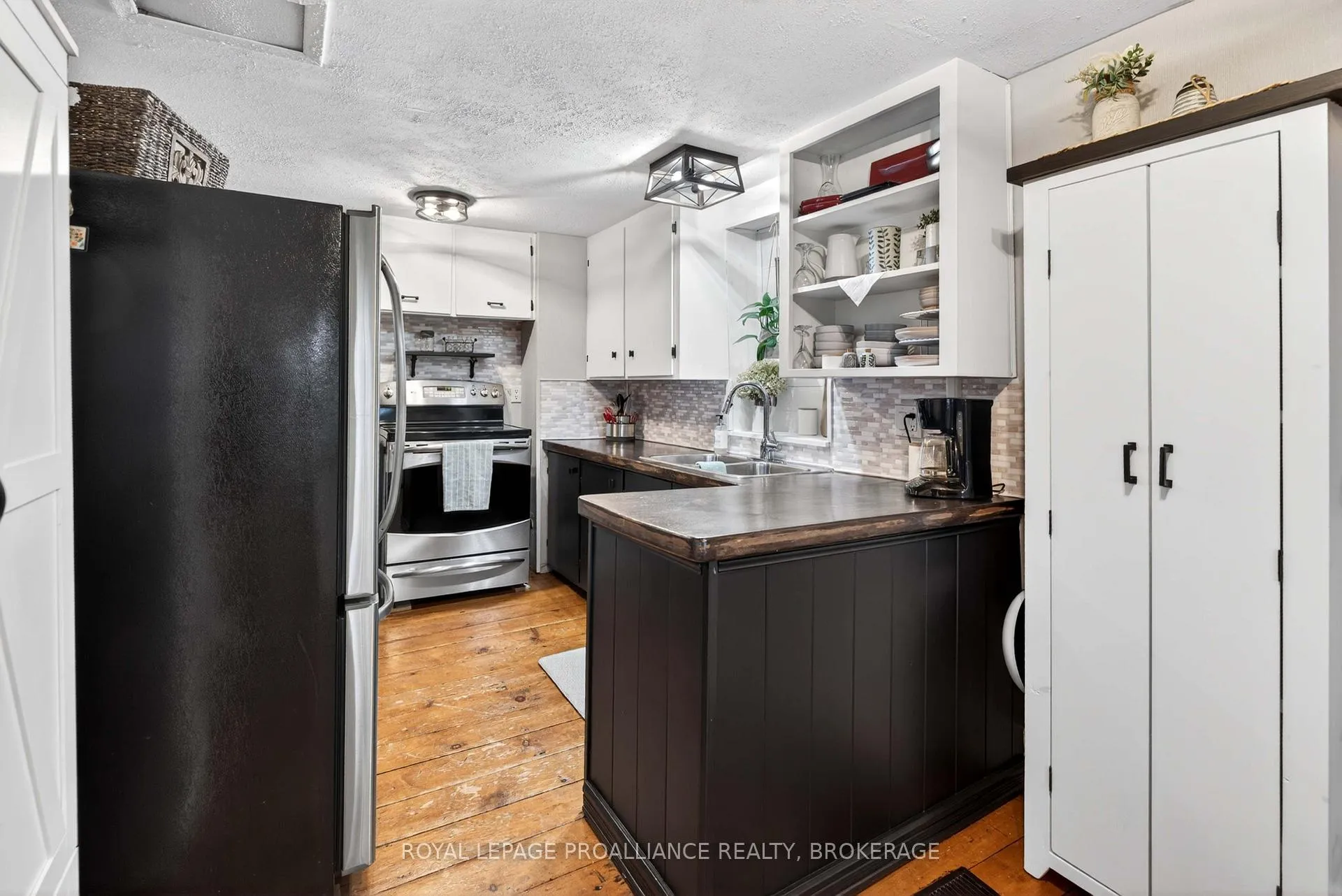 Photo 20 of 311 Burridge Road, Frontenac, Frontenac South — HOMEH