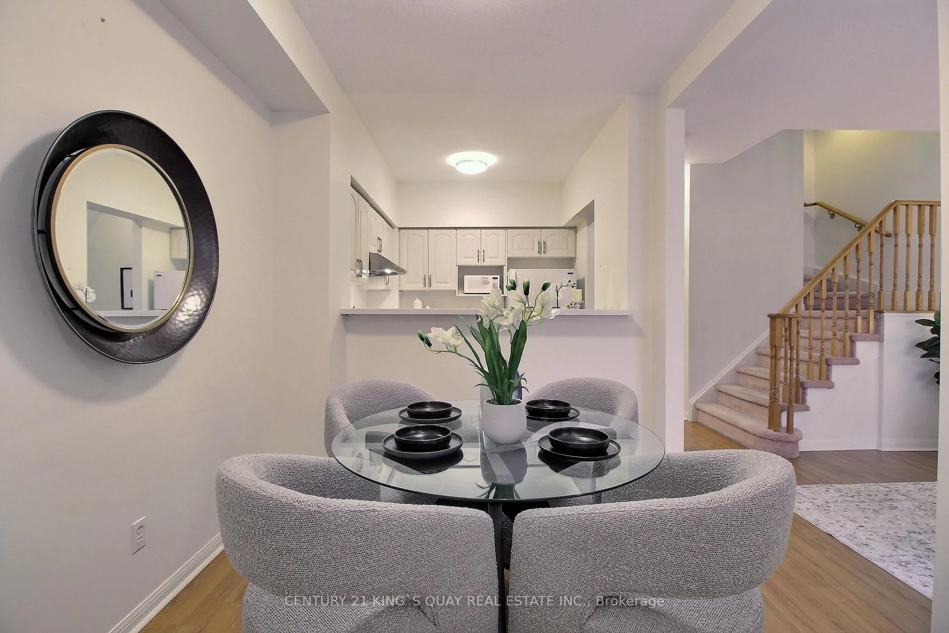 Photo 2 of Unit 23A, 2 Alpen Way, Markham, Unionville — HOMEH
