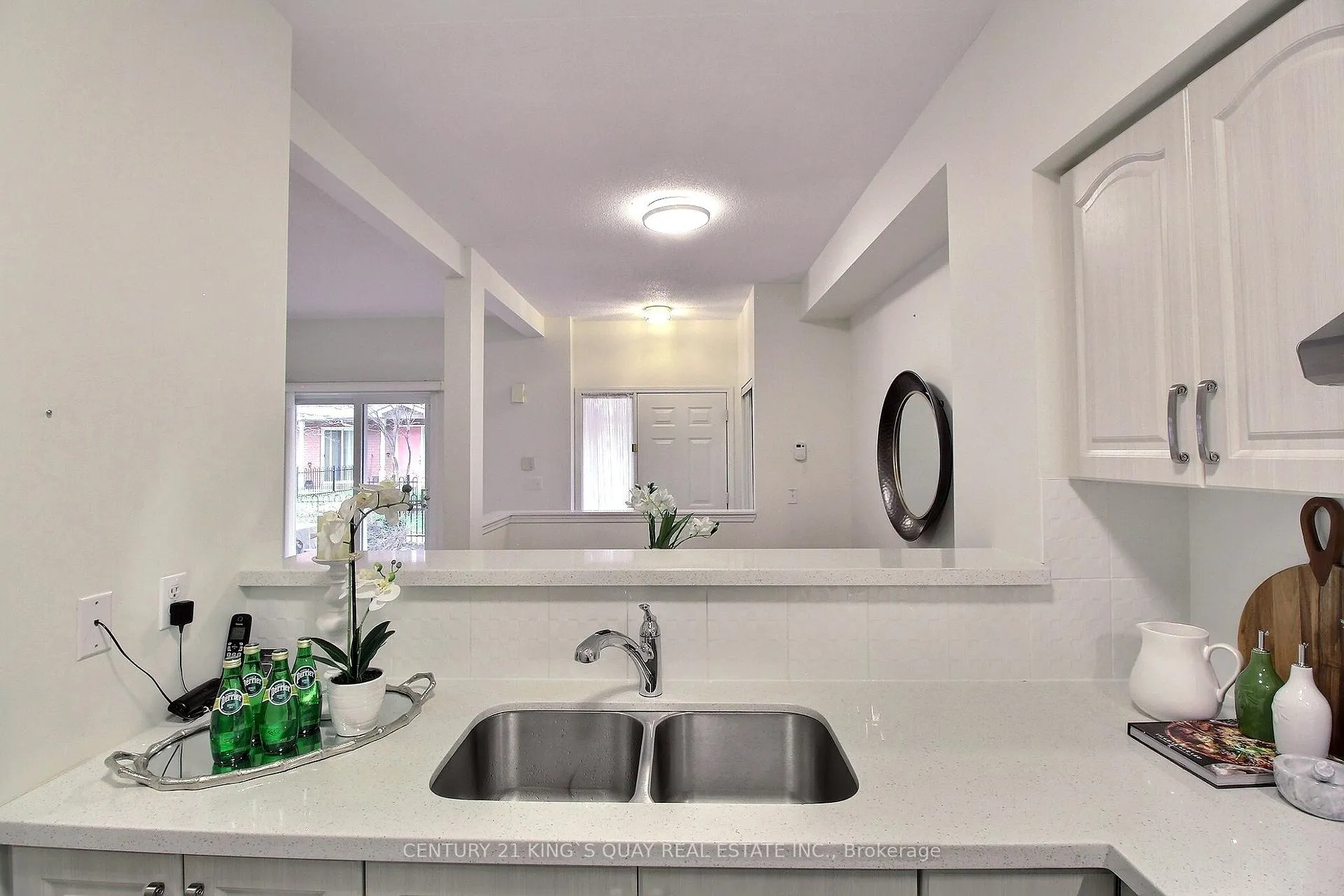 Photo 12 of Unit 23A, 2 Alpen Way, Markham, Unionville — HOMEH