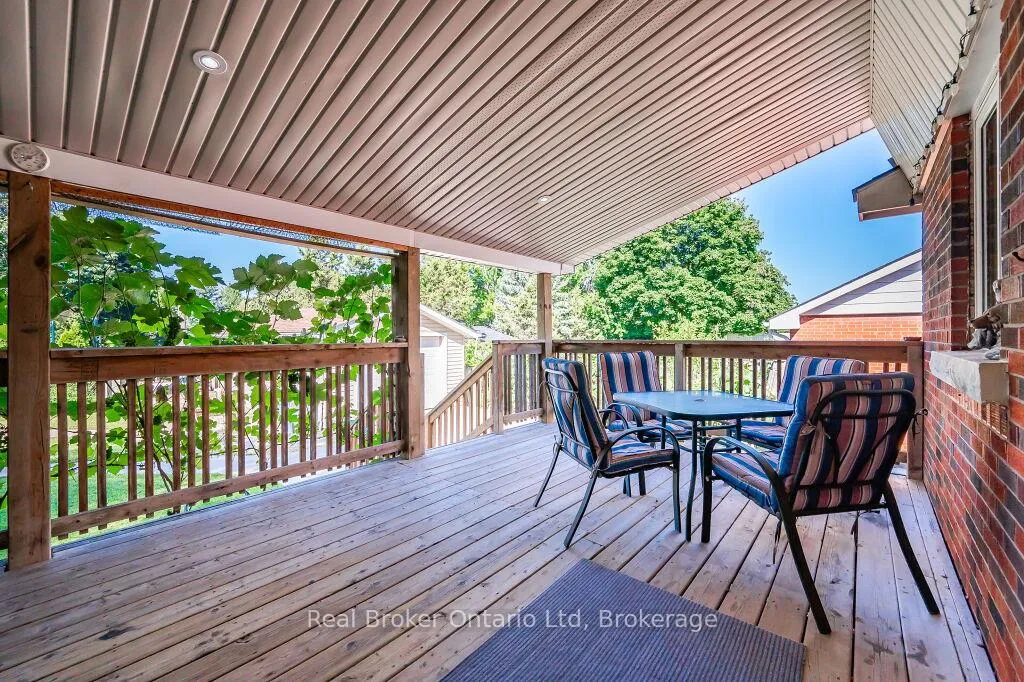 Photo 19 of Unit Lower, 195 Edinburgh Road S, Guelph, Dovercliffe Park/Old University — HOMEH