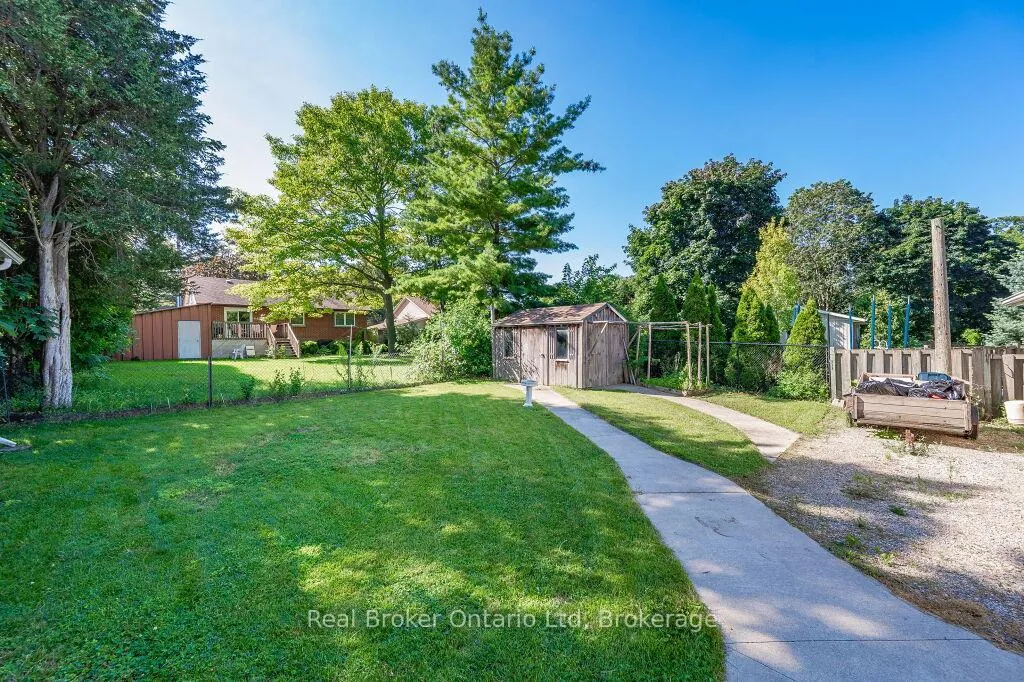 Photo 22 of Unit Lower, 195 Edinburgh Road S, Guelph, Dovercliffe Park/Old University — HOMEH
