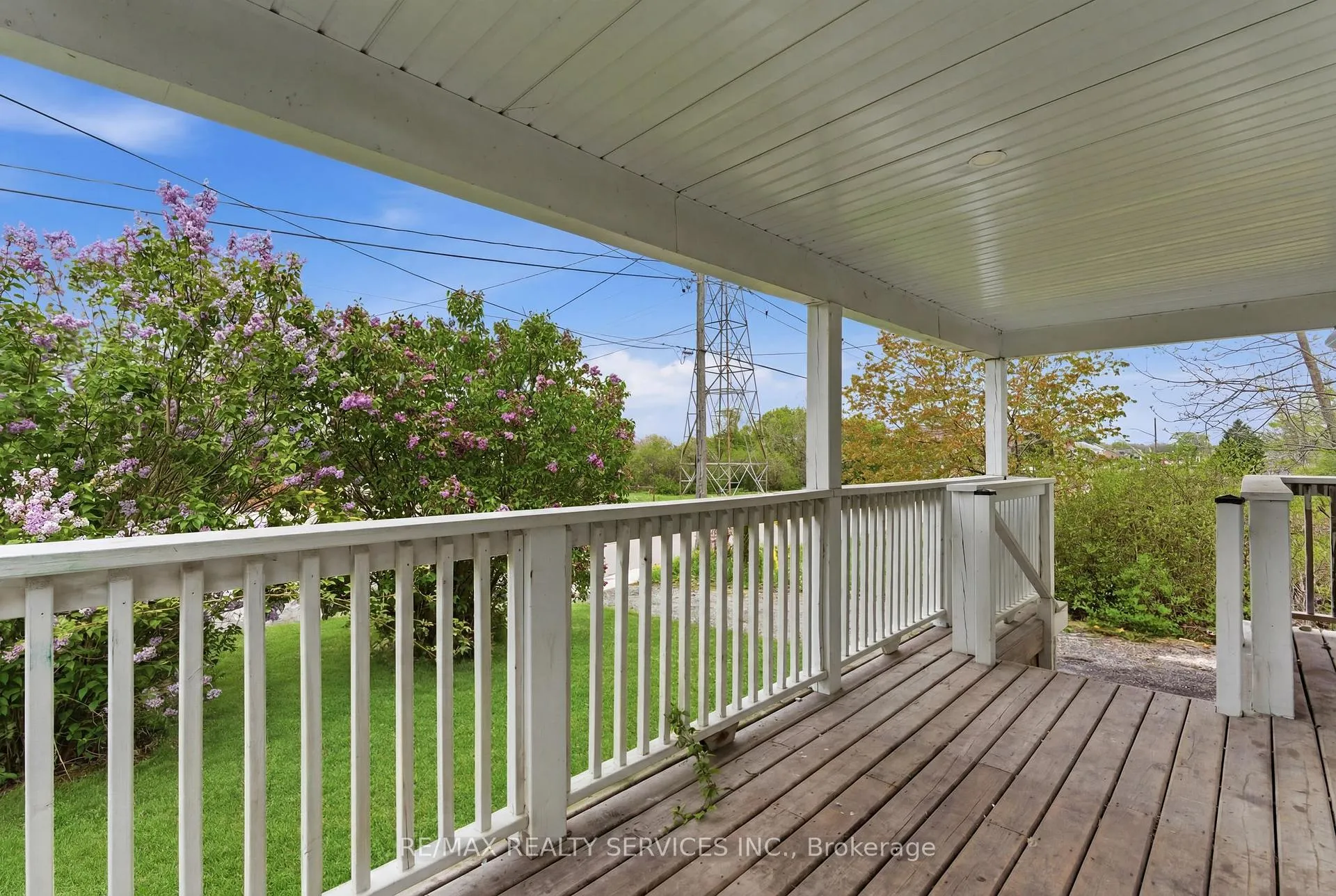 Photo 15 of 5292 Bridge Street, Niagara Falls, Cherrywood — HOMEH