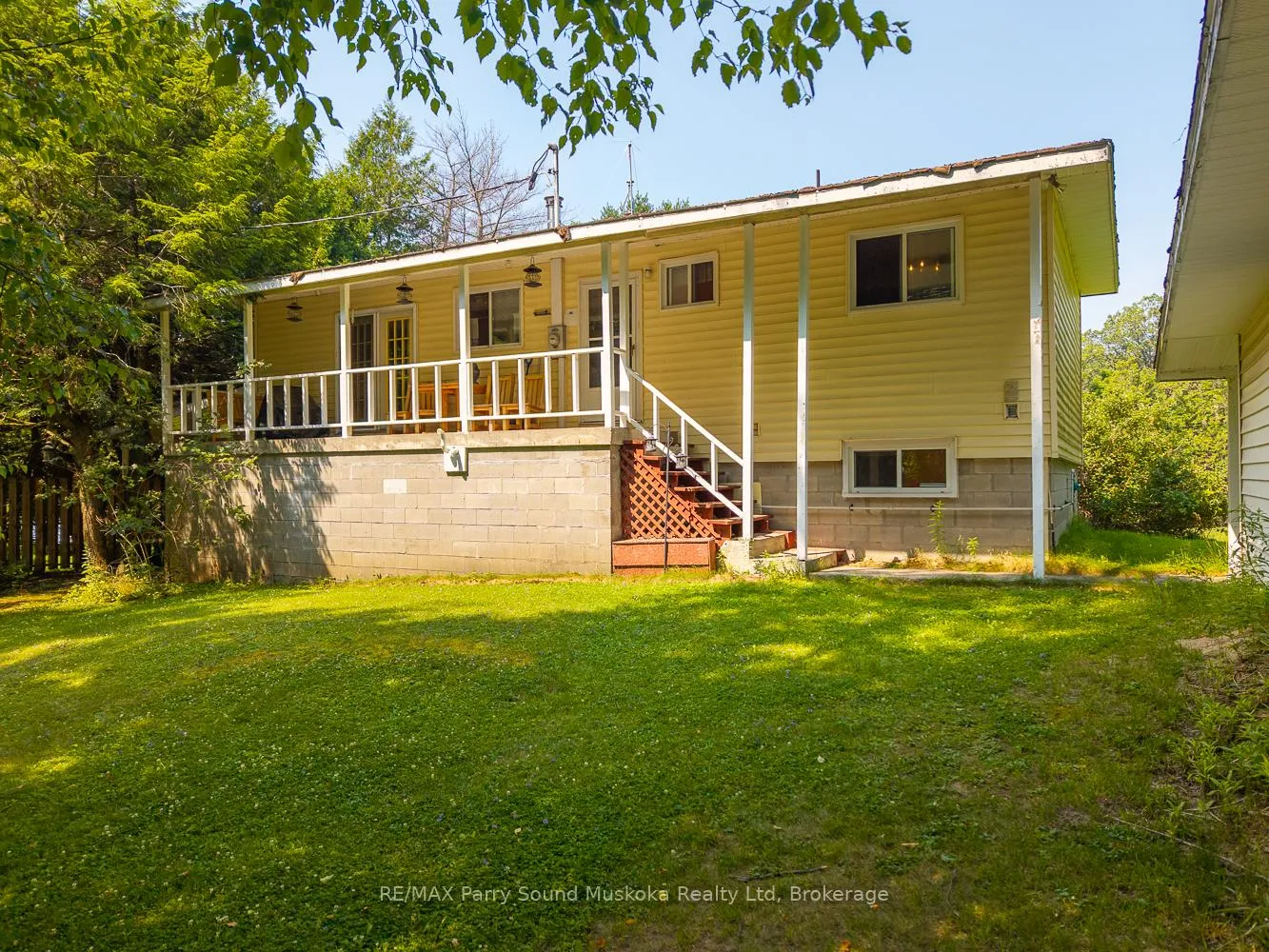 Photo 8 of 86 Lakeside Crescent, McKellar — HOMEH