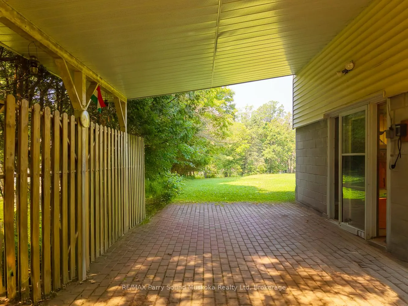 Photo 16 of 86 Lakeside Crescent, McKellar — HOMEH