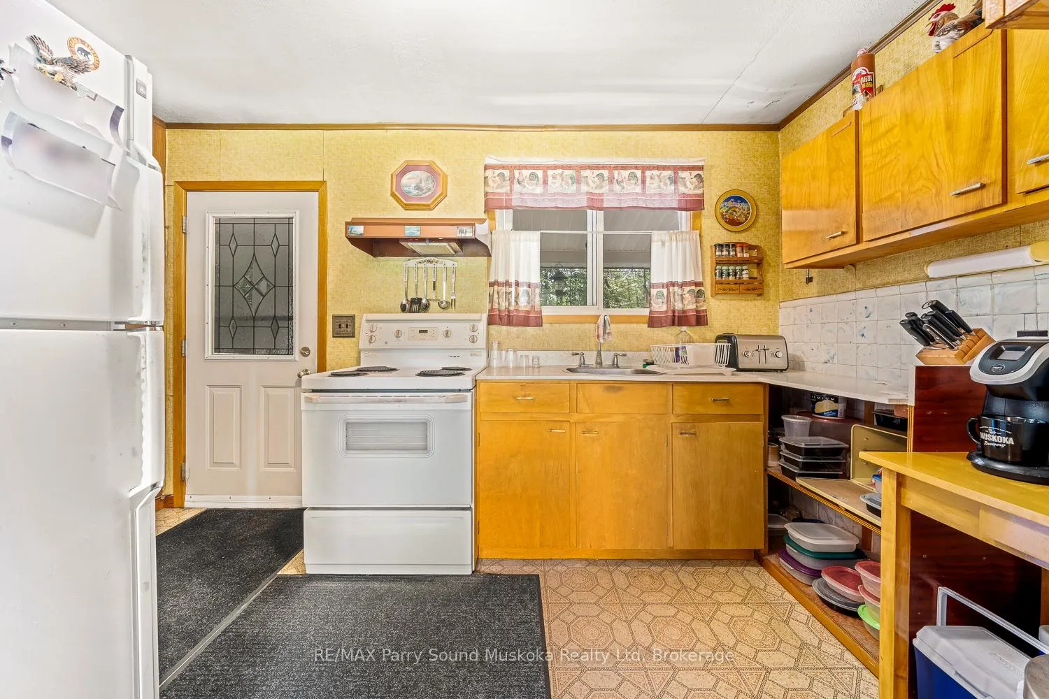 Photo 23 of 86 Lakeside Crescent, McKellar — HOMEH