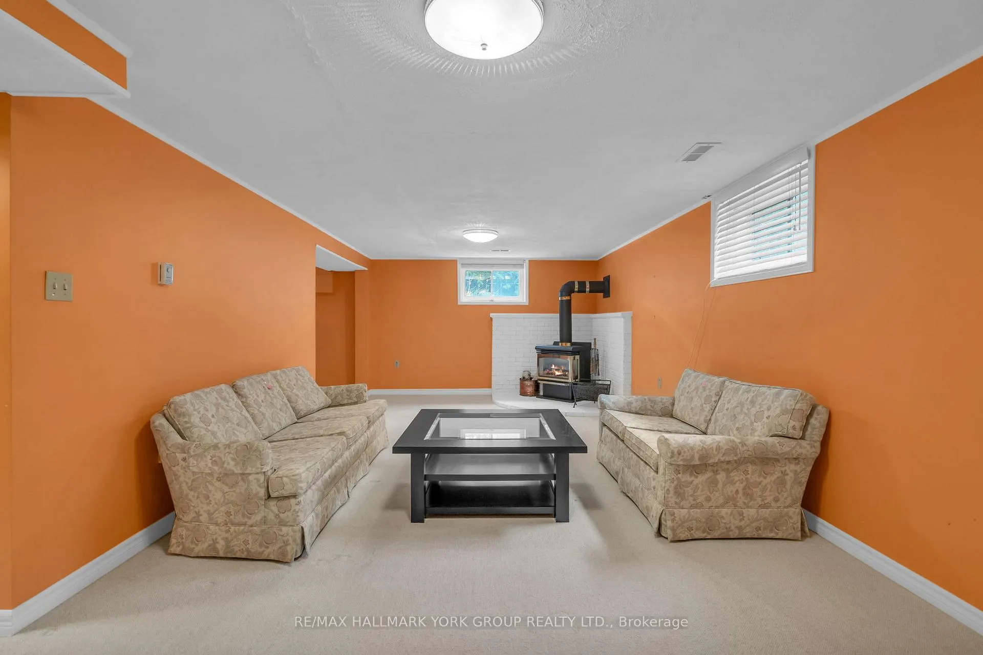 Photo 22 of 44 Kemano Road, Aurora, Aurora Heights — HOMEH
