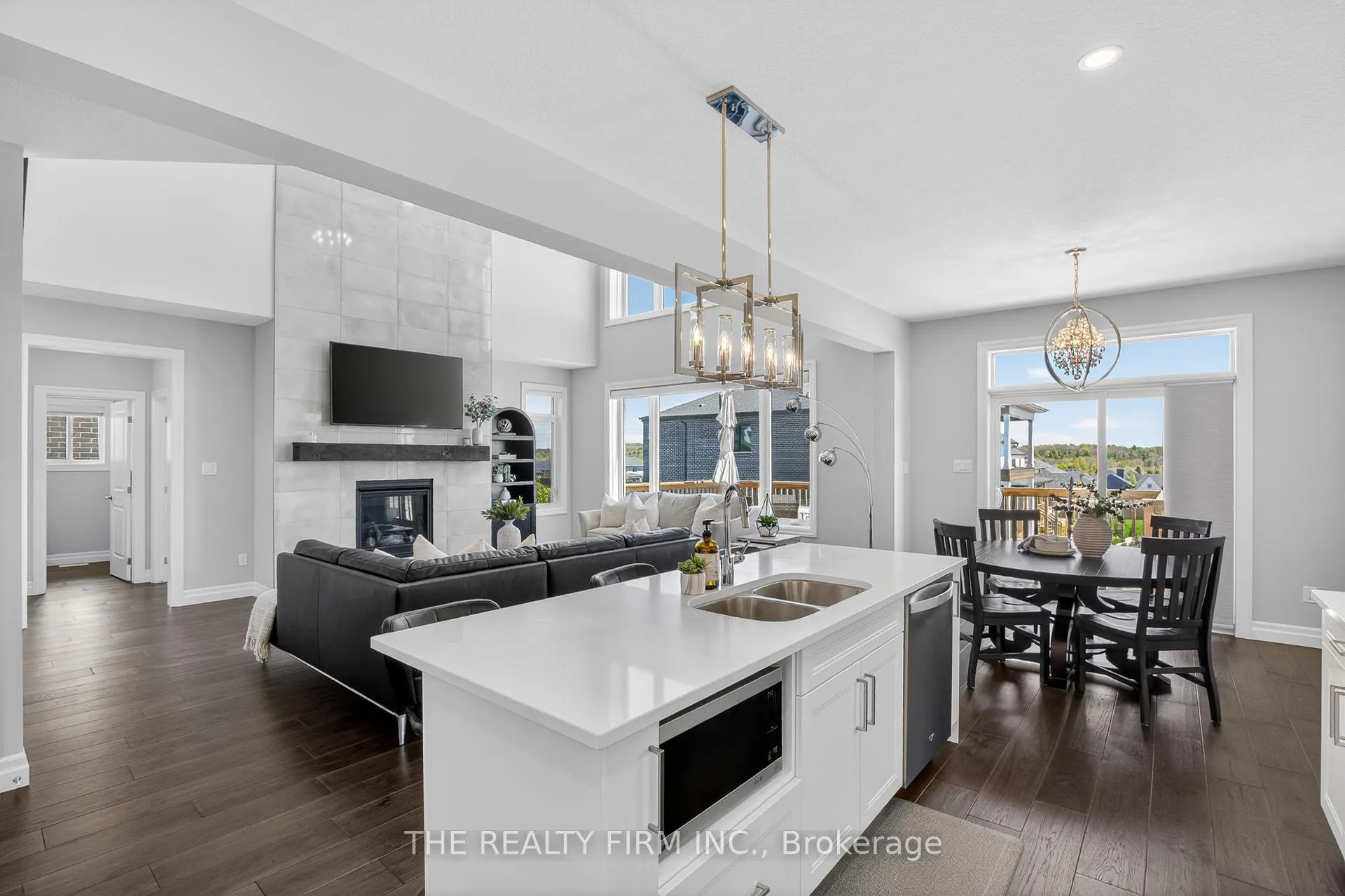 Photo 10 of 87 Daventry Way, Middlesex Centre, Komoka — HOMEH