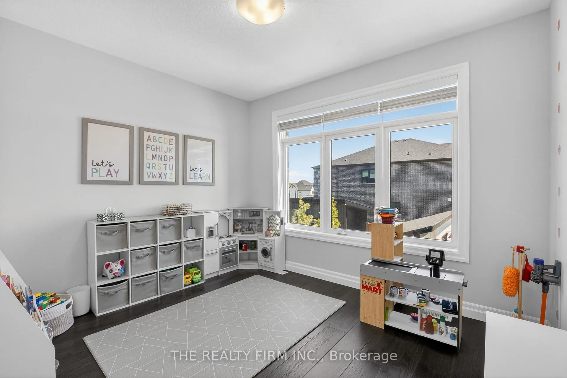 Photo 19 of 87 Daventry Way, Middlesex Centre, Komoka — HOMEH