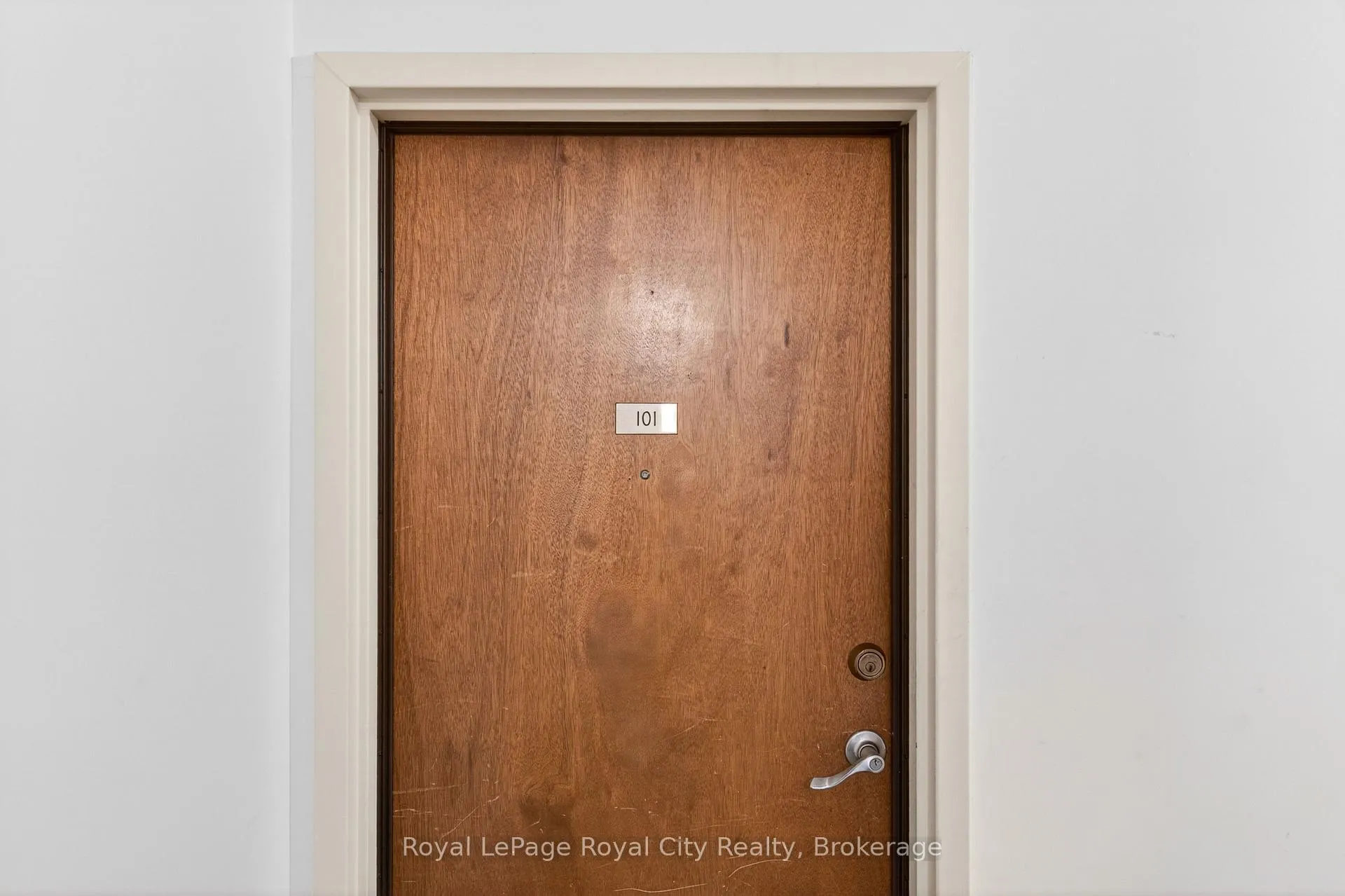 Photo 4 of Unit 101, 200 Woolwich Street, Guelph, Downtown — HOMEH