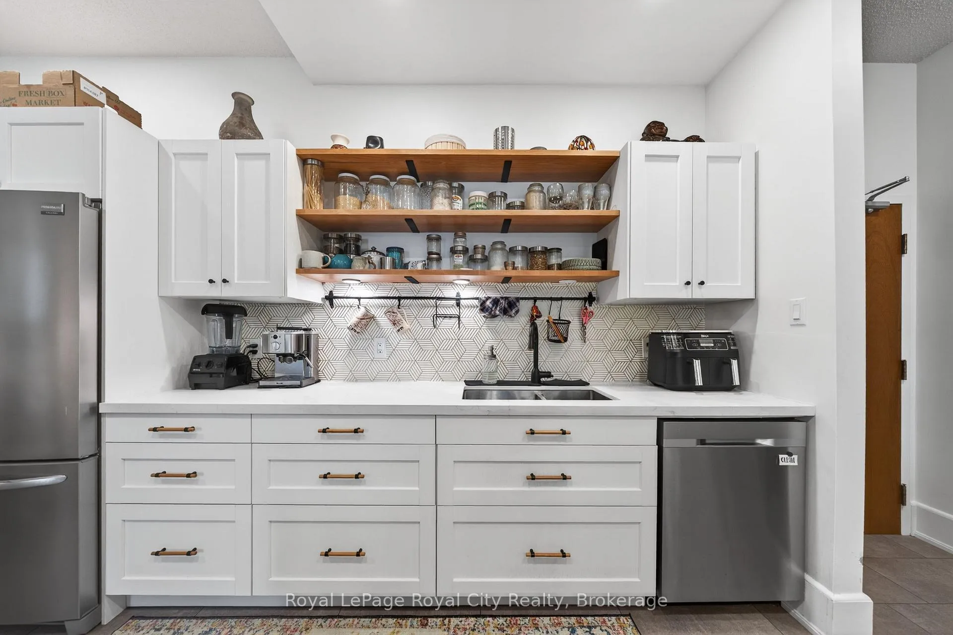 Photo 17 of Unit 101, 200 Woolwich Street, Guelph, Downtown — HOMEH