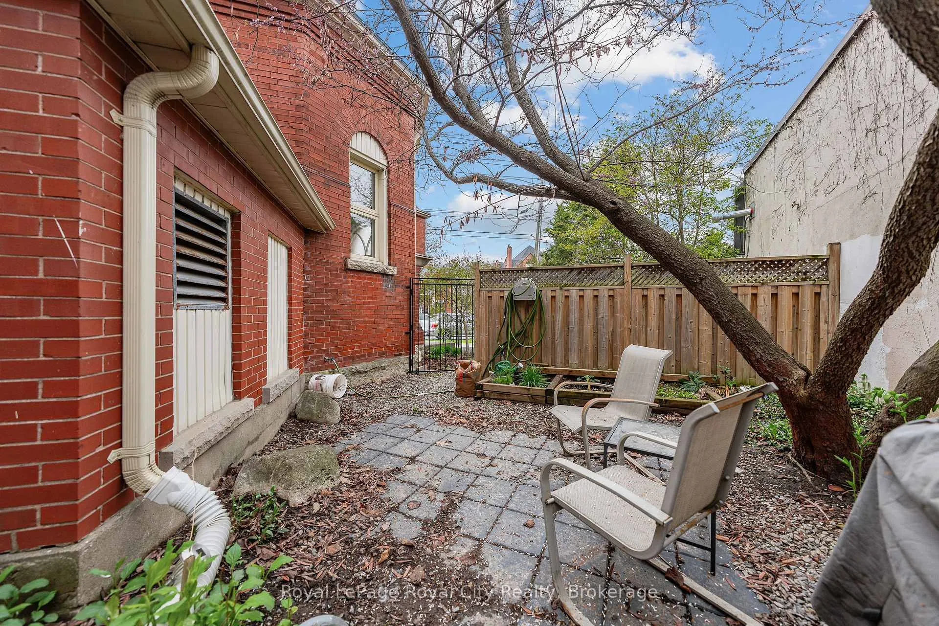Photo 43 of Unit 101, 200 Woolwich Street, Guelph, Downtown — HOMEH