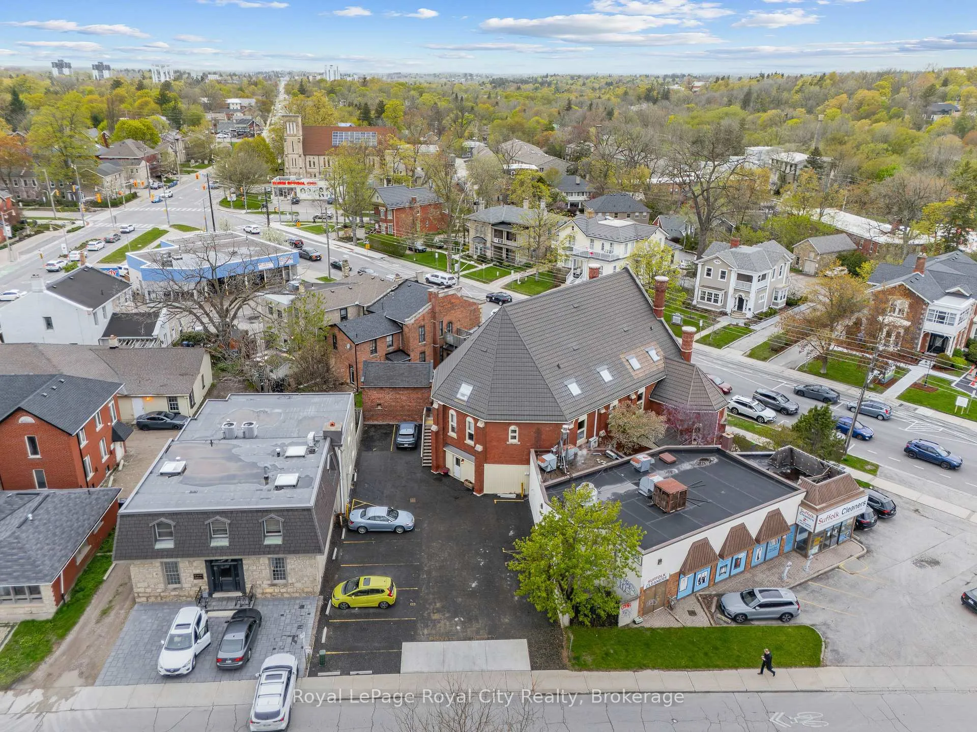Photo 46 of Unit 101, 200 Woolwich Street, Guelph, Downtown — HOMEH