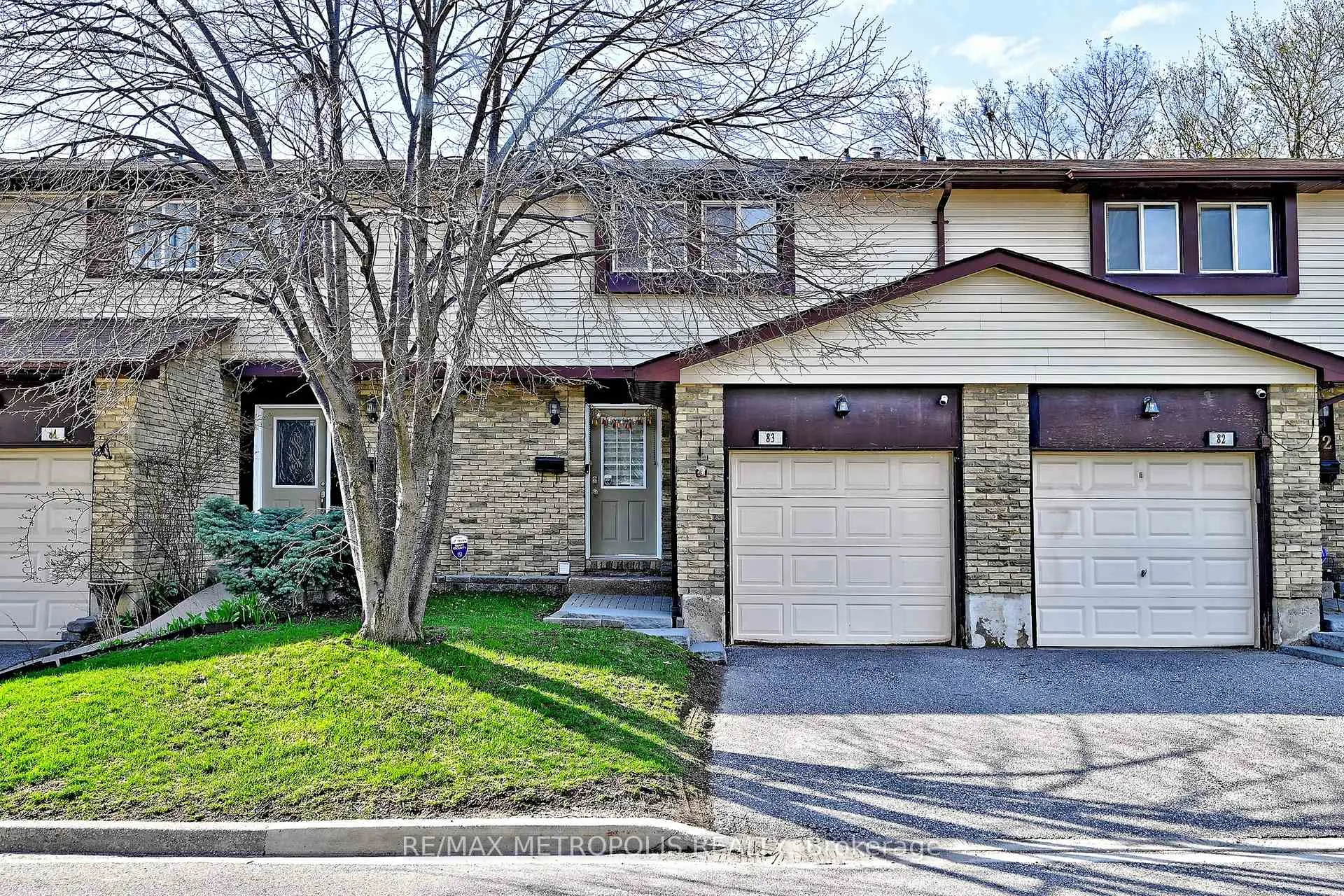 Photo 1 of Unit 83, 45 Hansen Road N, Brampton, Madoc — HOMEH