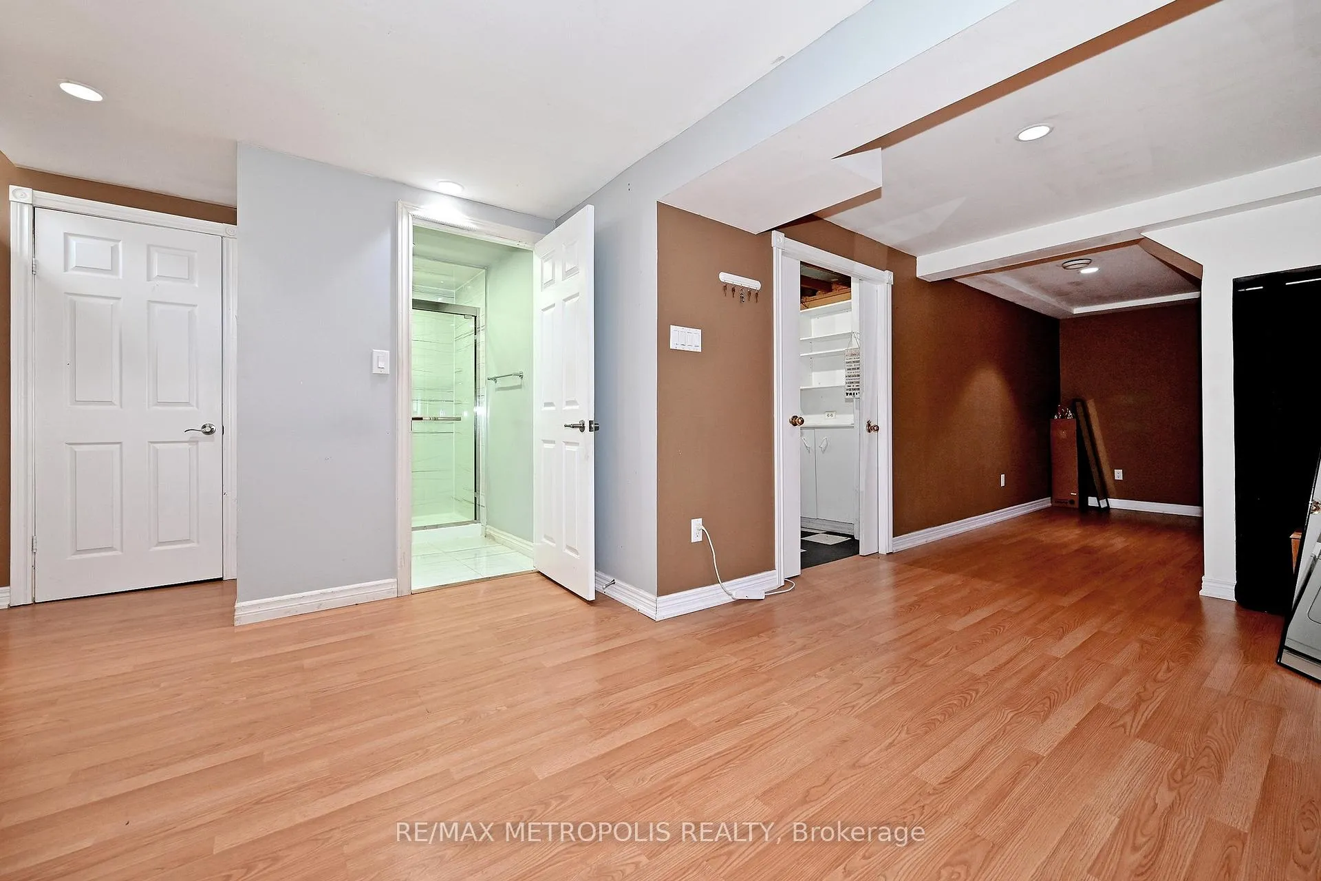 Photo 40 of Unit 83, 45 Hansen Road N, Brampton, Madoc — HOMEH